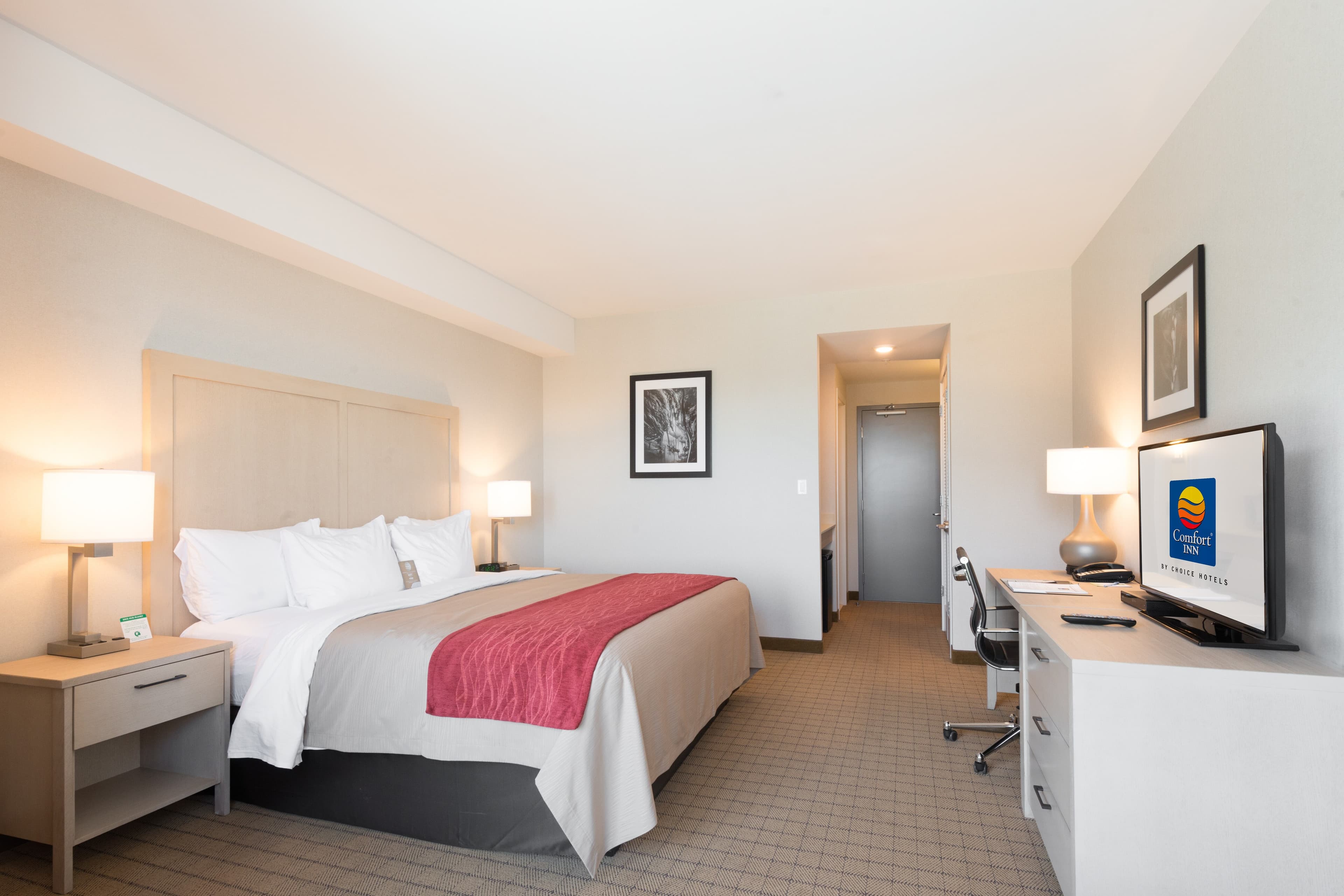 Comfort Inn & Suites — 11