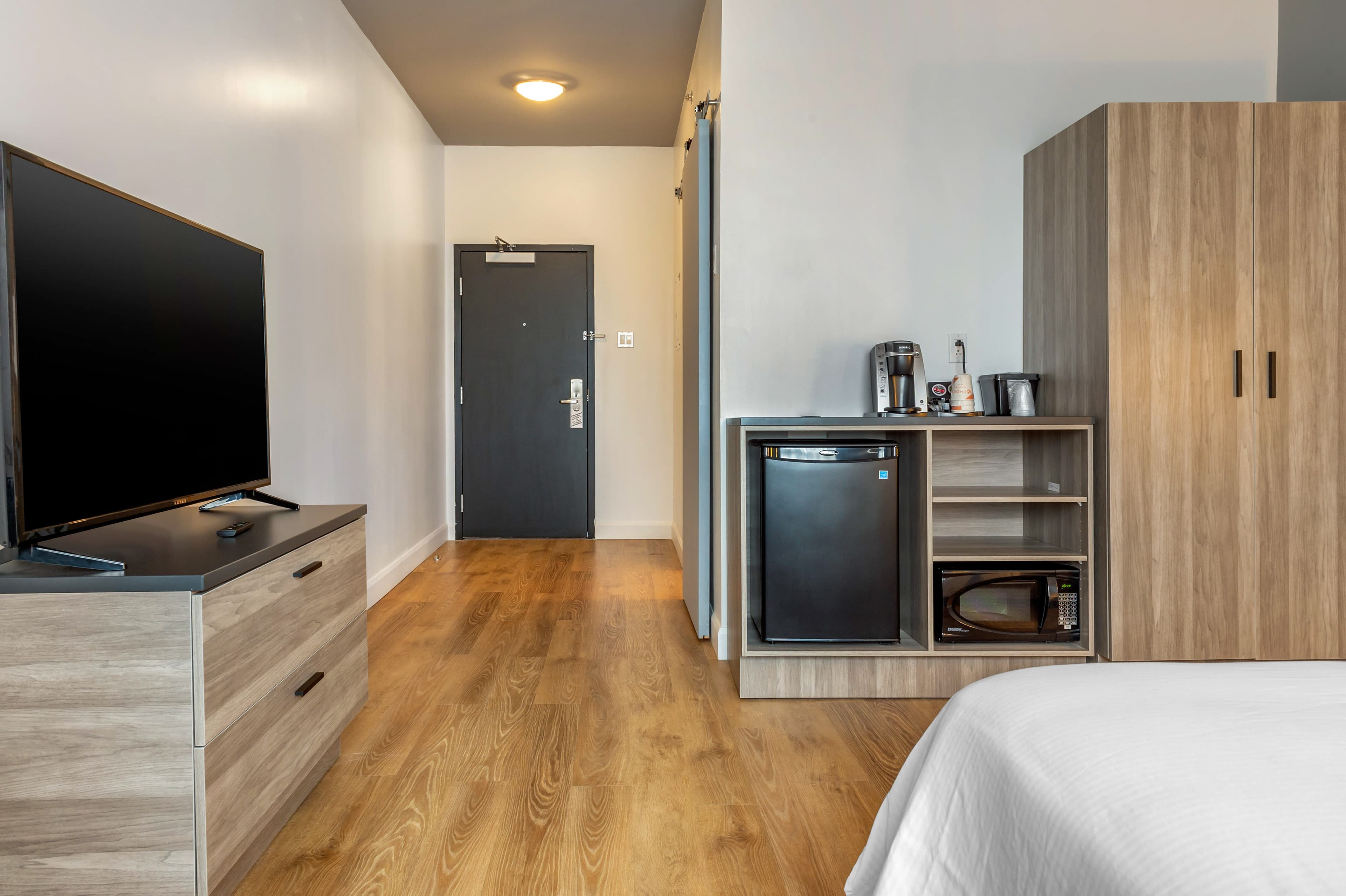 Rodeway Inn - Image 4