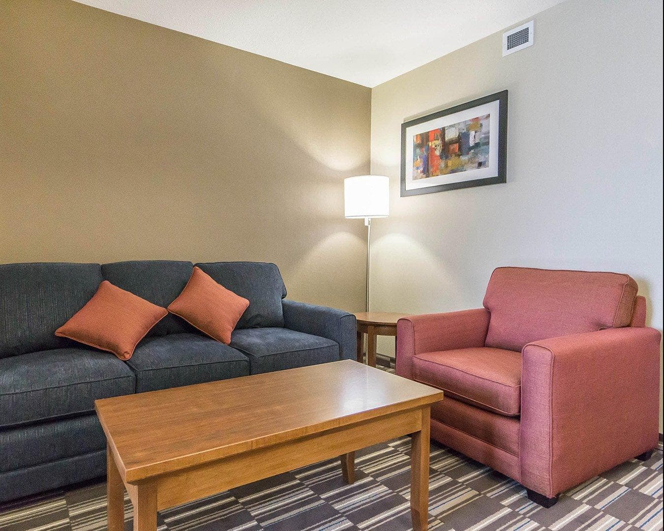 Comfort Inn & Suites Edmonton International Airport — 17