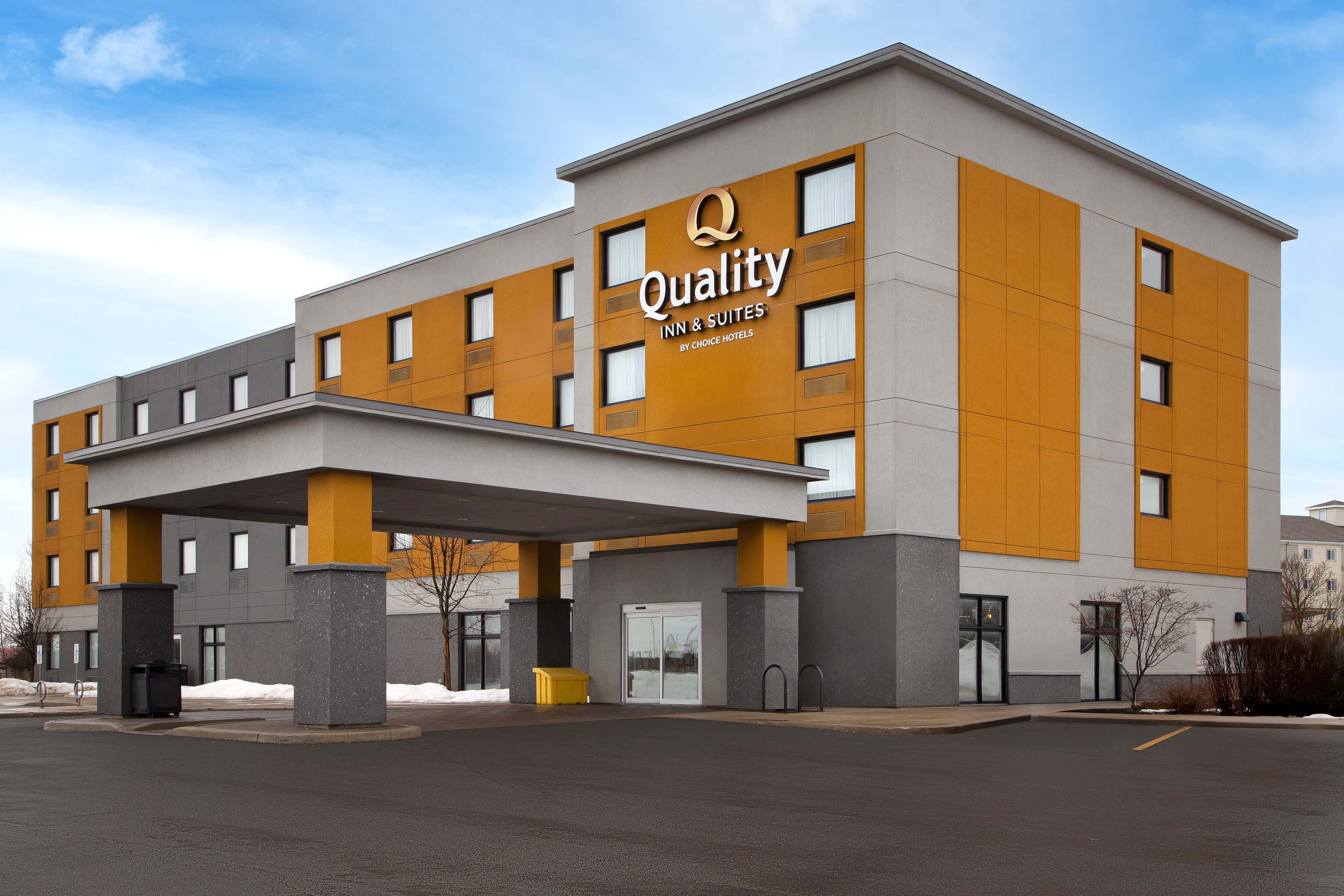 Quality Inn & Suites - Image 1