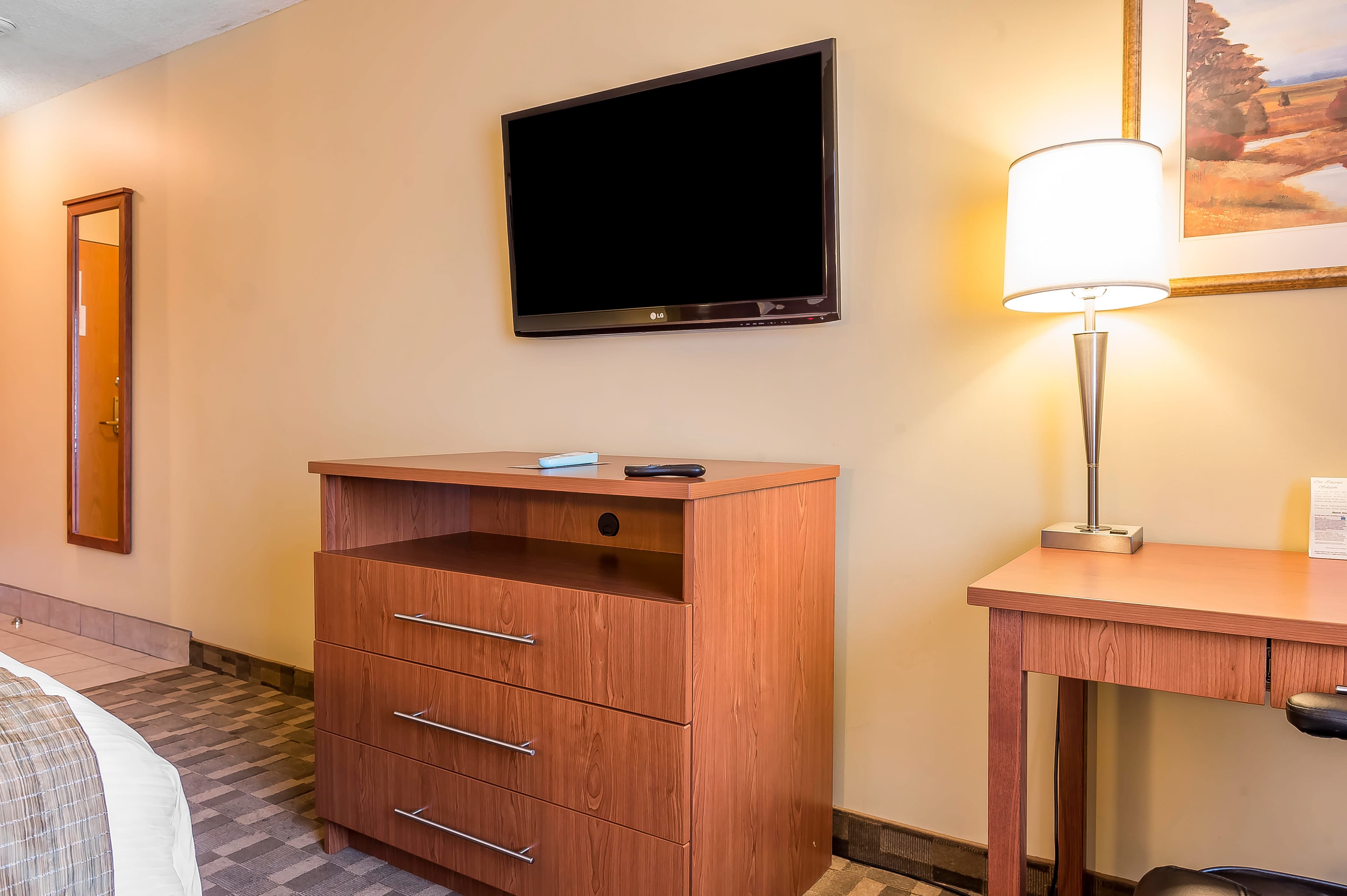 Quality Inn & Suites — 12
