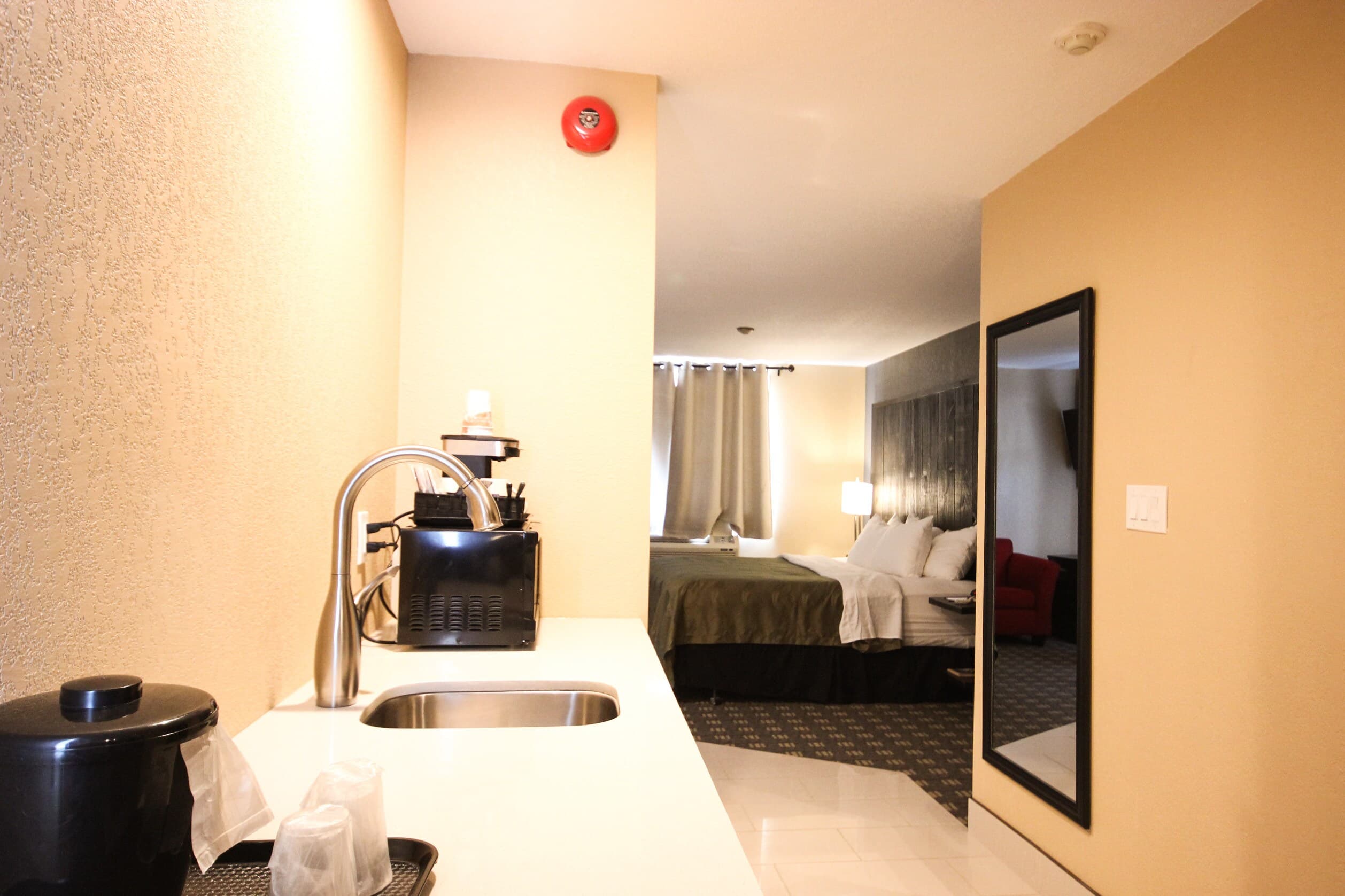 Quality Inn — 16