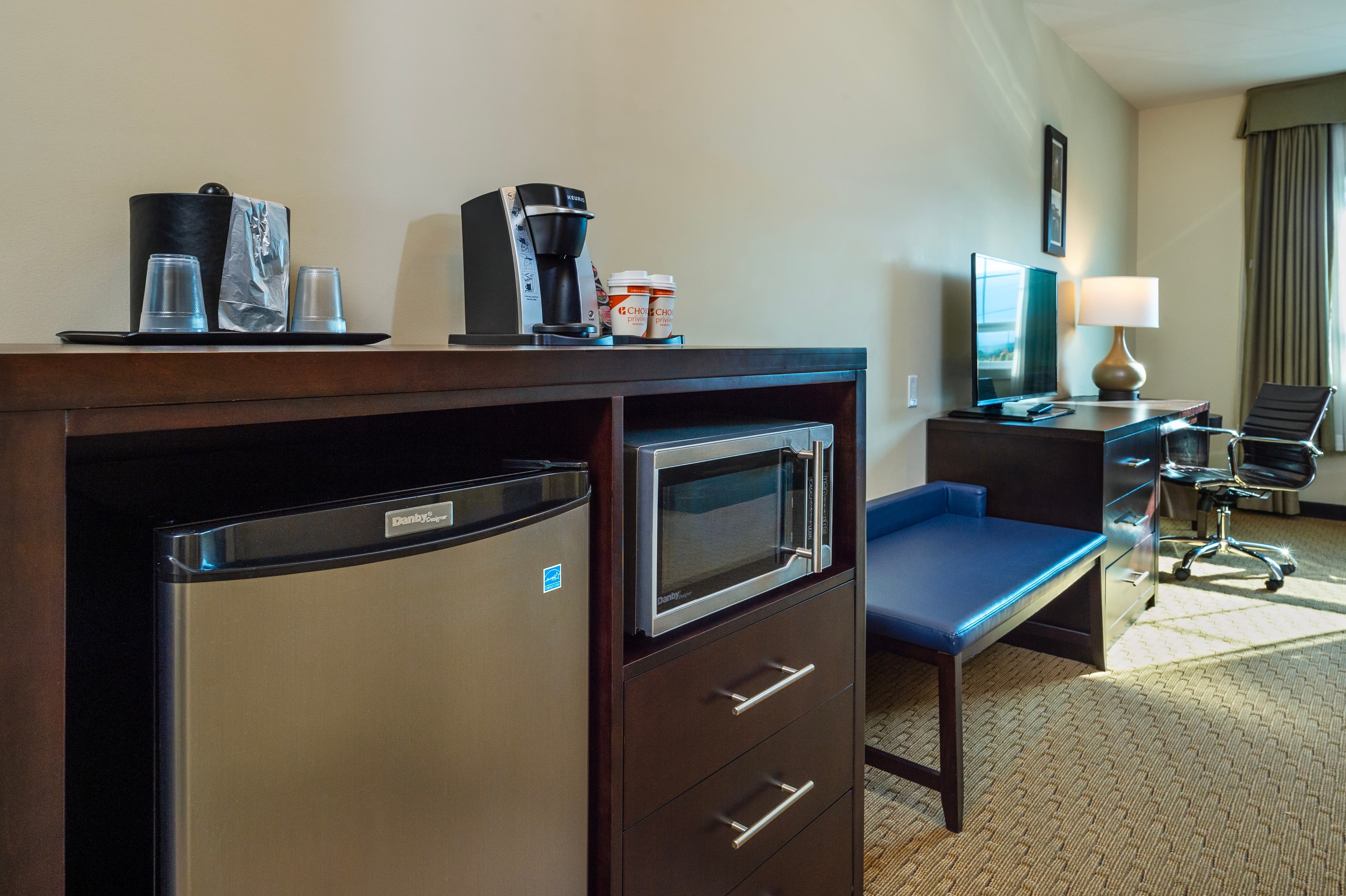 Comfort Inn & Suites — 11