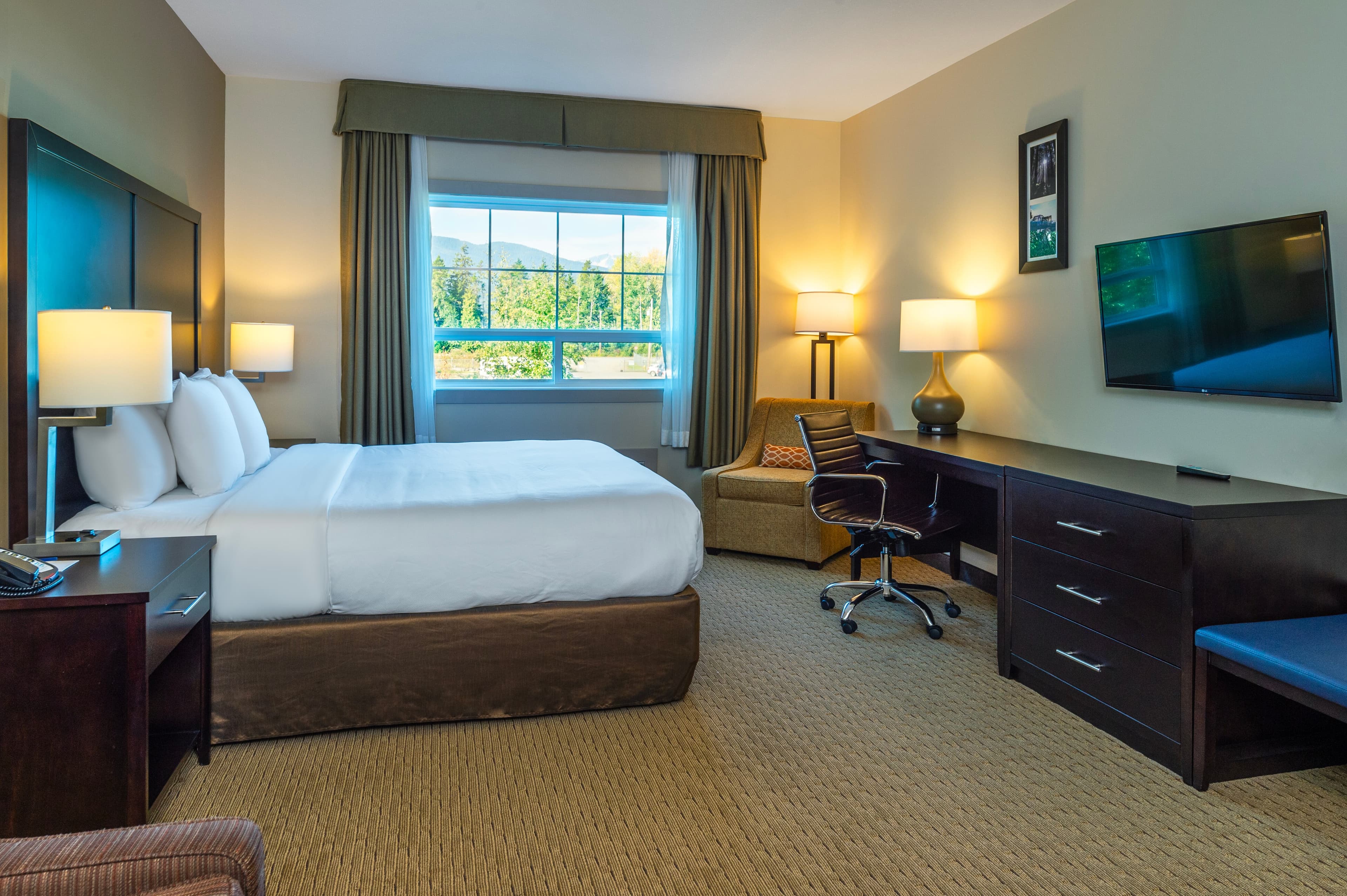 Comfort Inn & Suites — 26