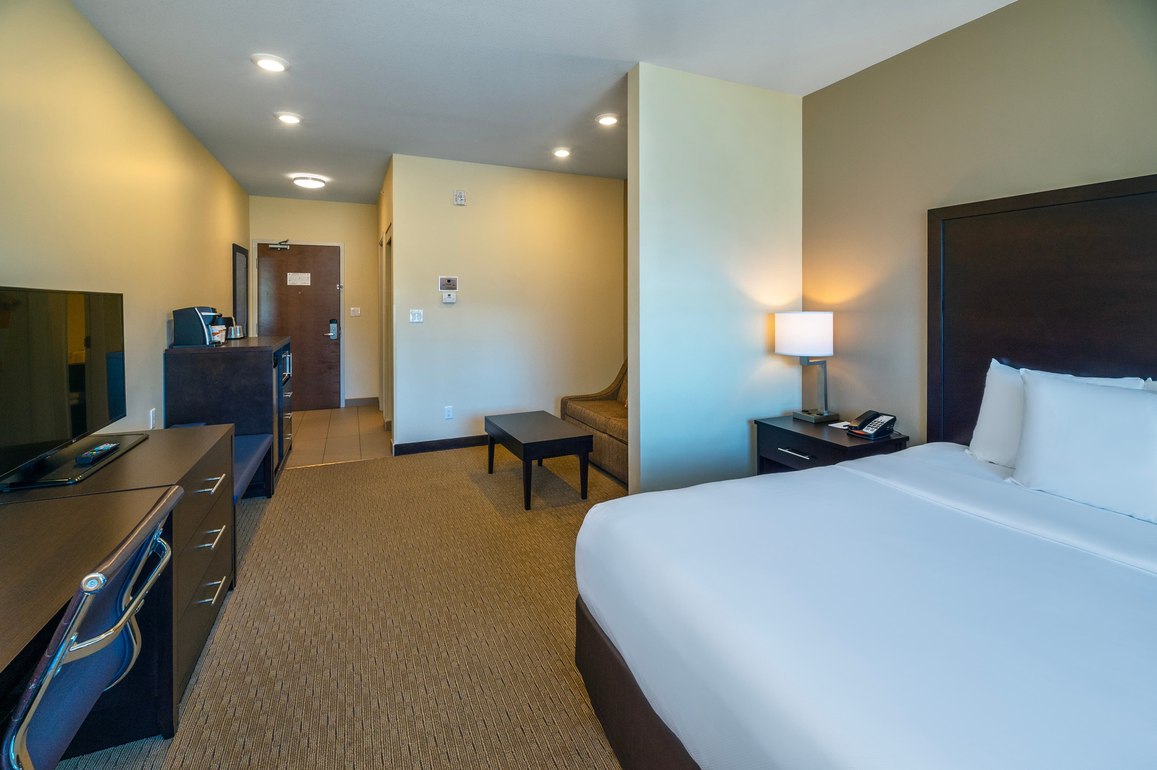 Comfort Inn & Suites — 31
