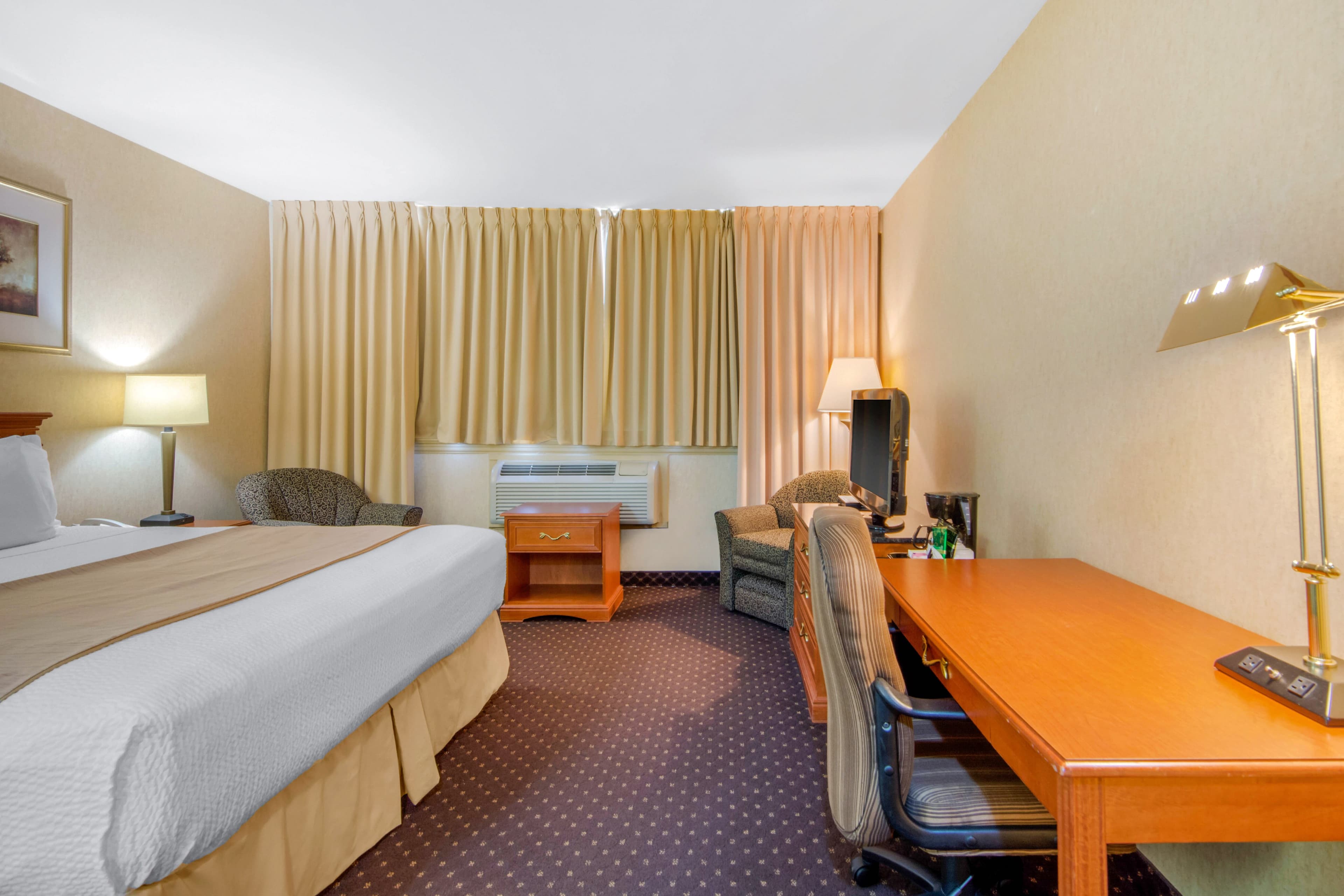 Clarion Hotel — 26