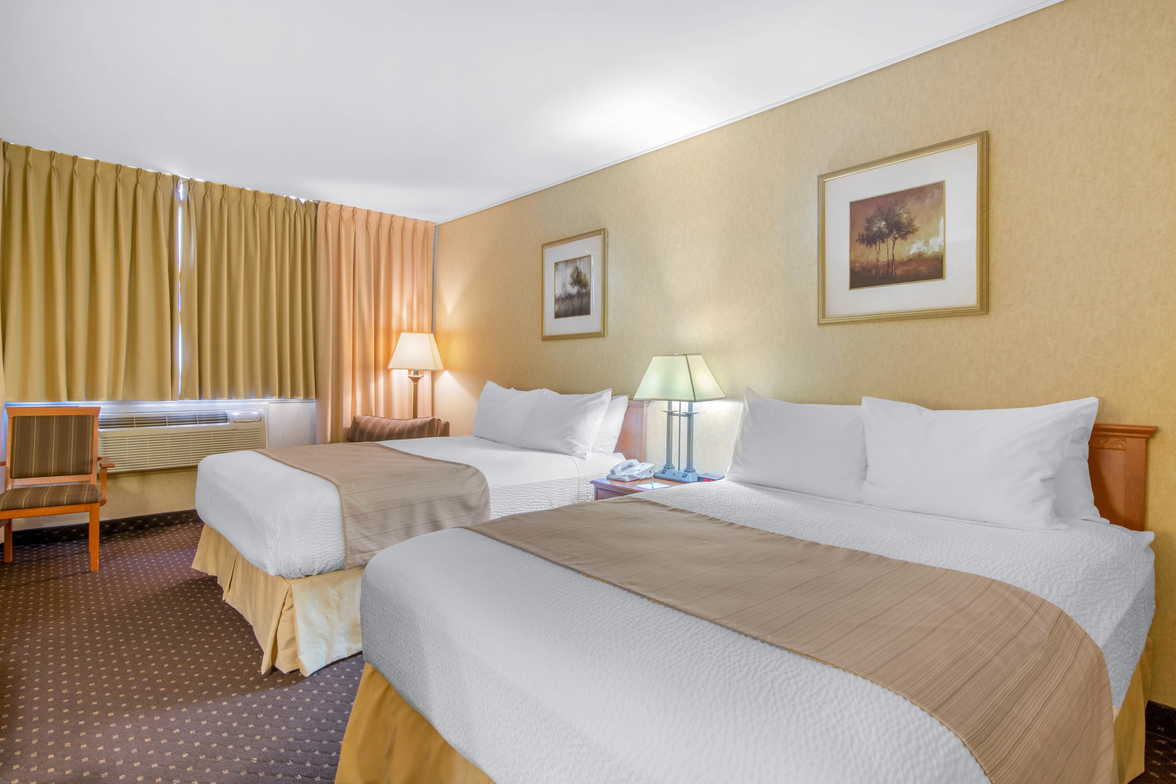 Clarion Hotel — 38