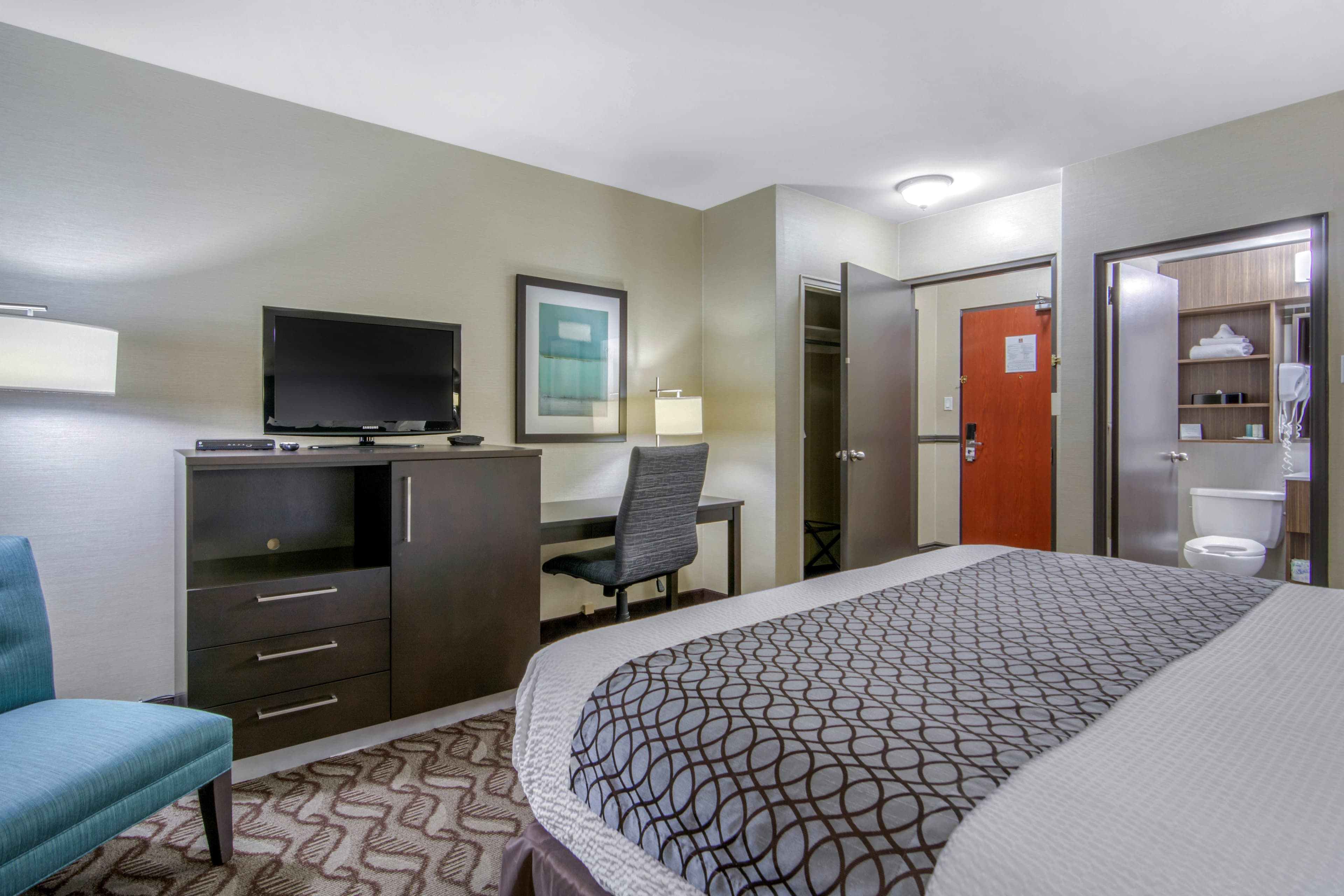 Clarion Hotel — 54