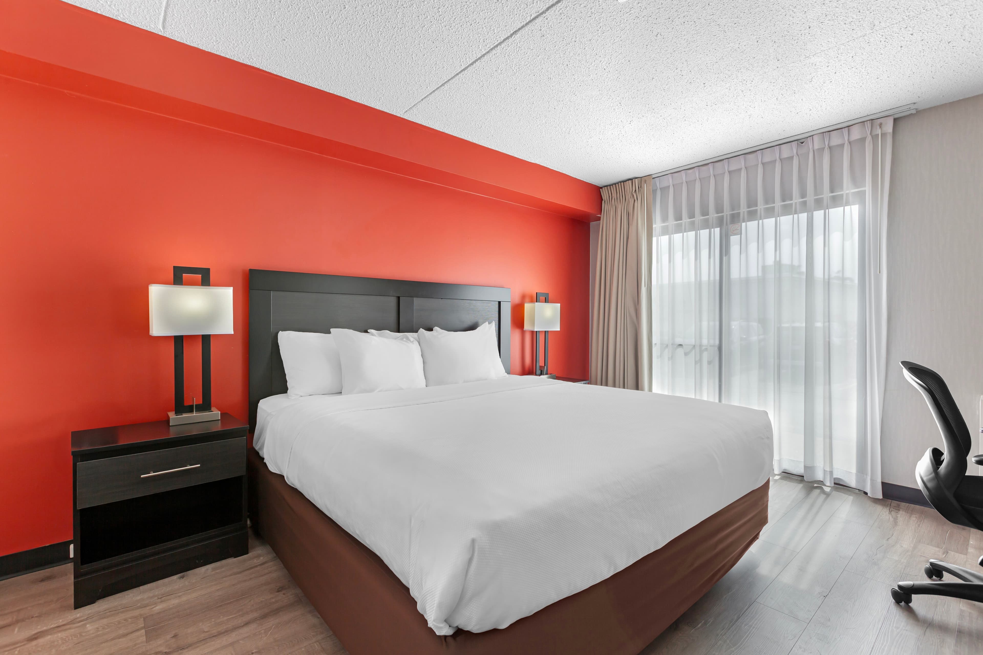 Quality Inn & Suites - Image 3