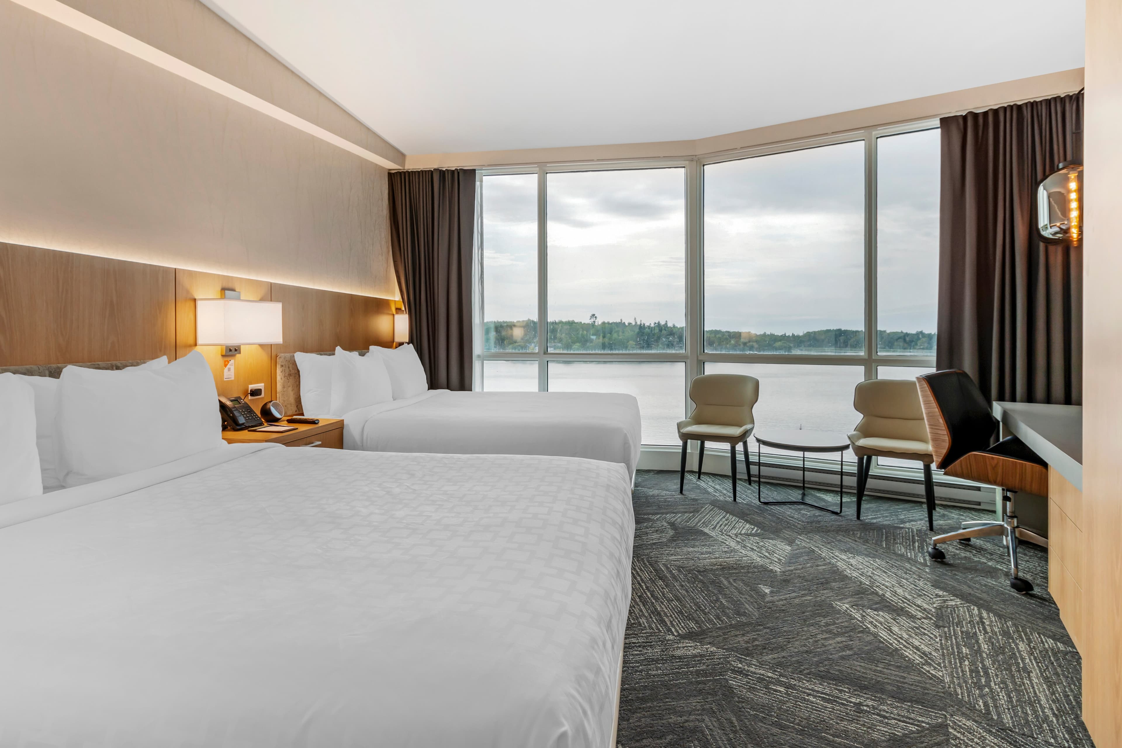 Clarion Lakeside Inn & Conference Centre — 14