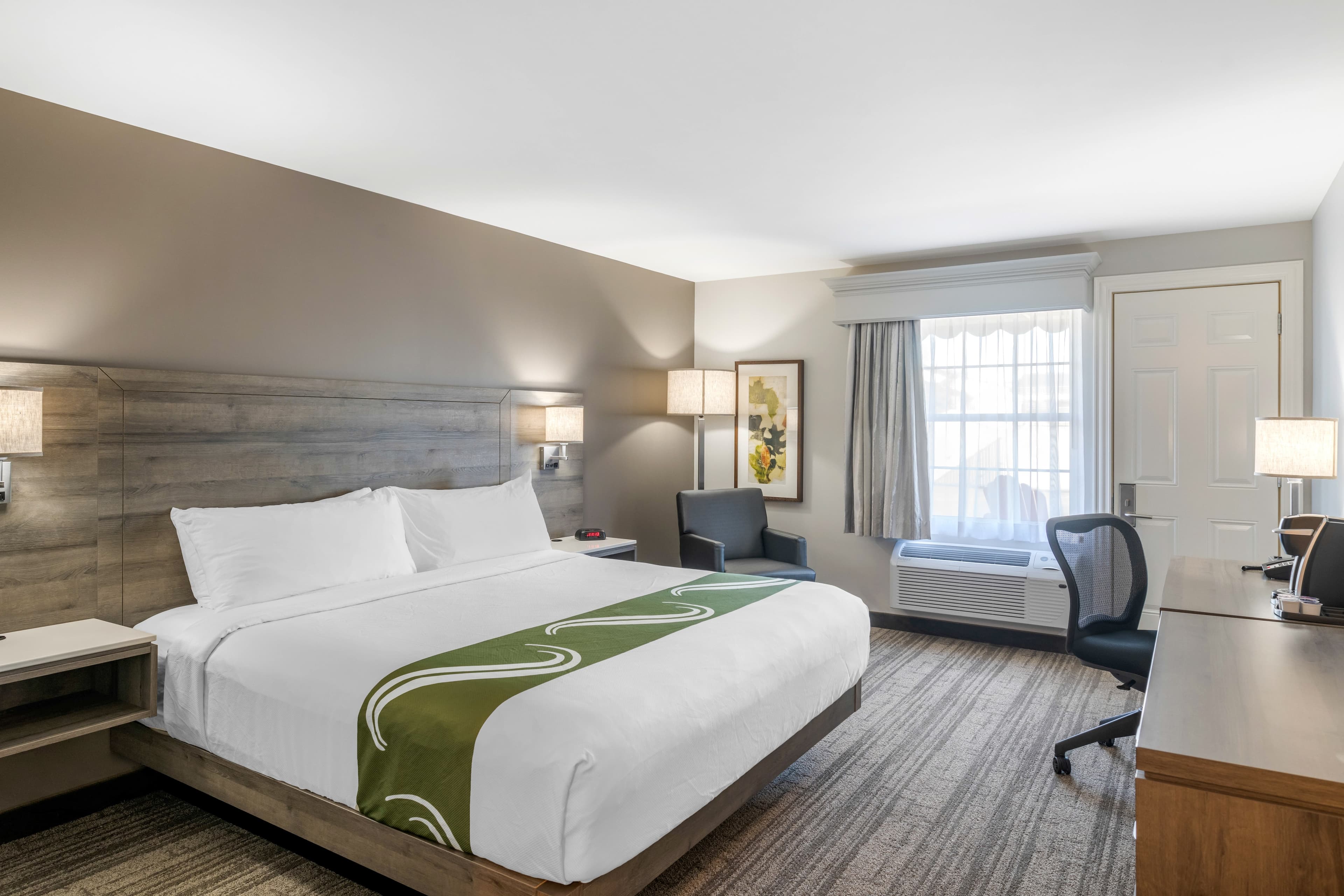 Quality Inn & Suites Amsterdam — 9
