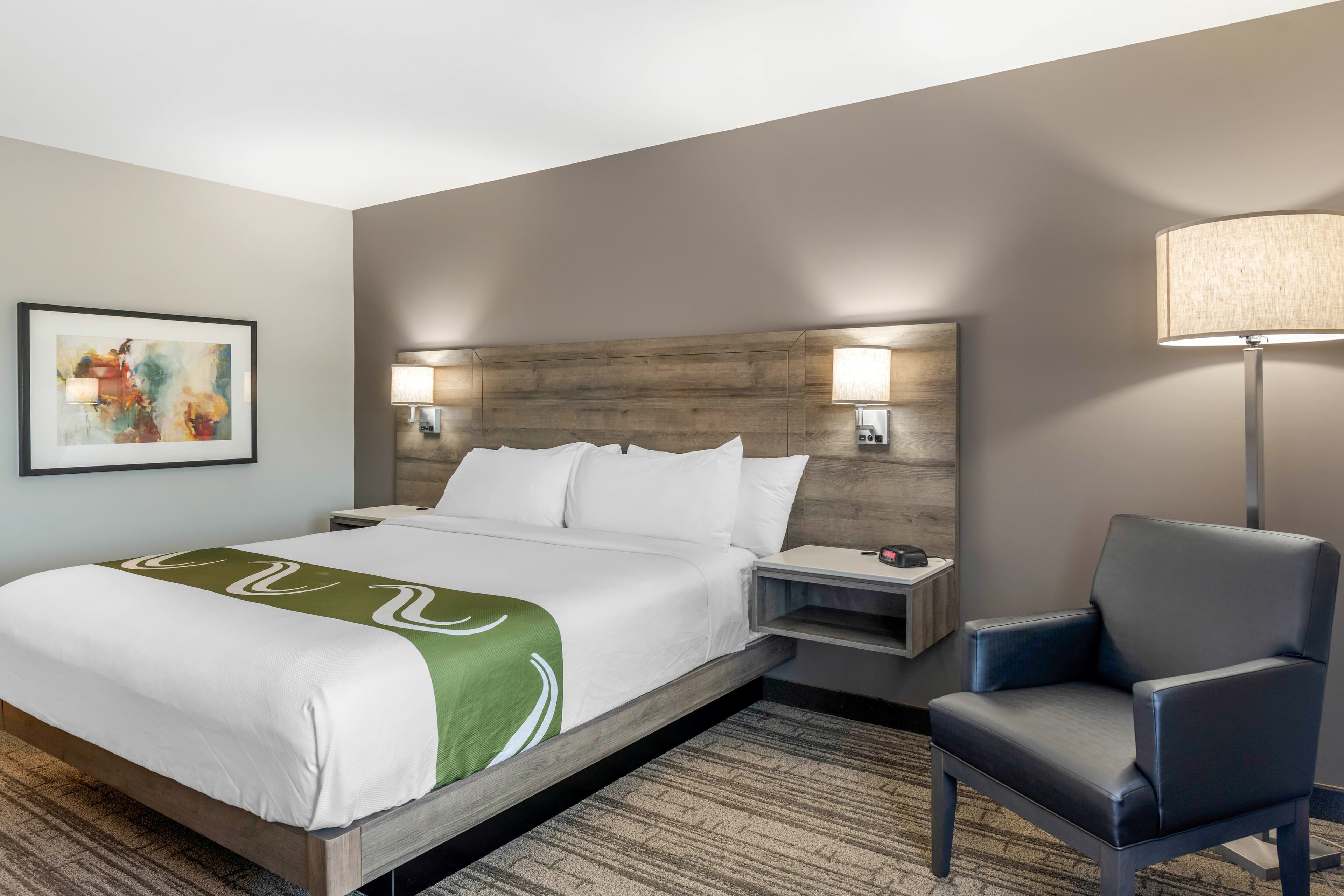 Quality Inn & Suites Amsterdam — 11
