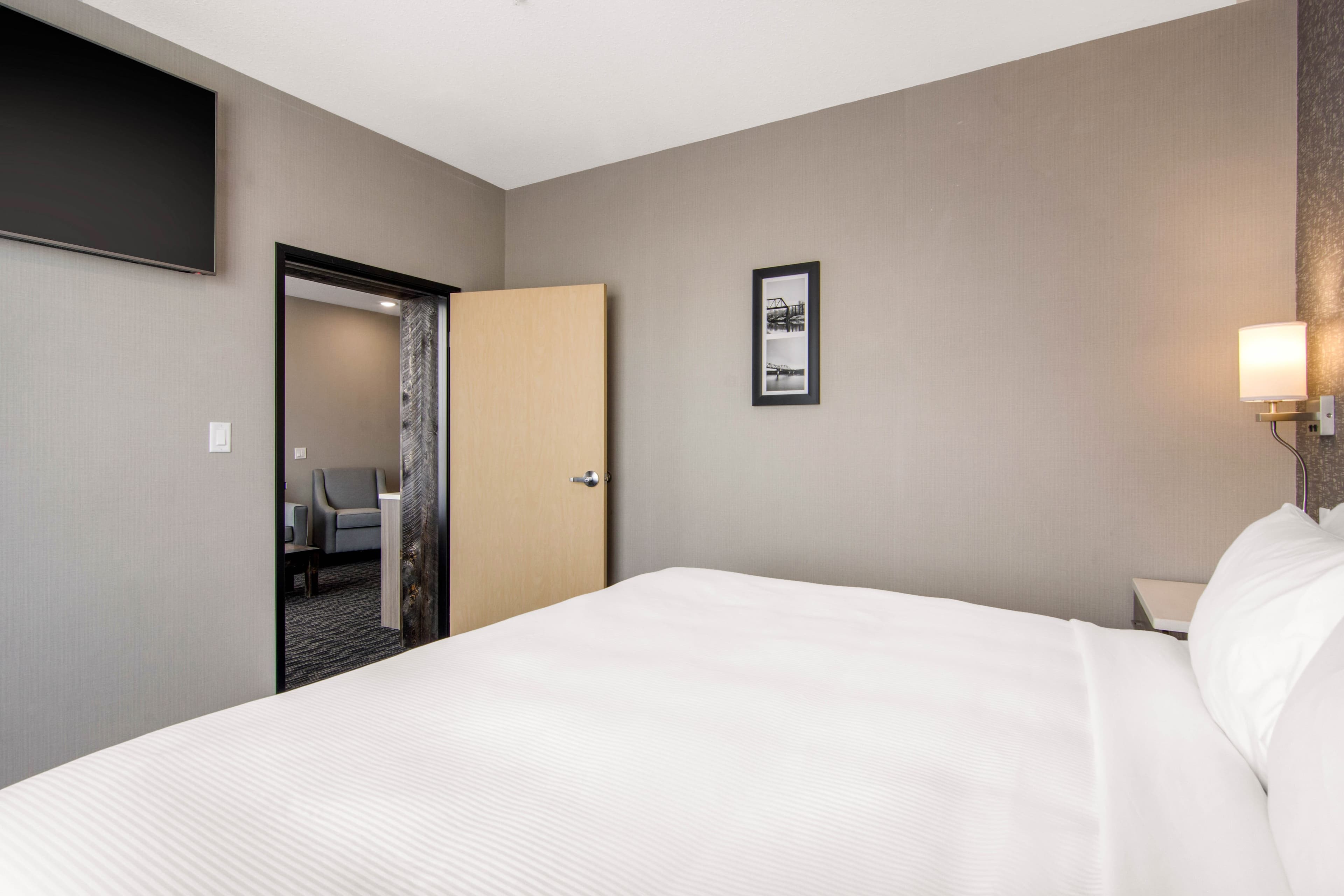 Comfort Inn & Suites — 27