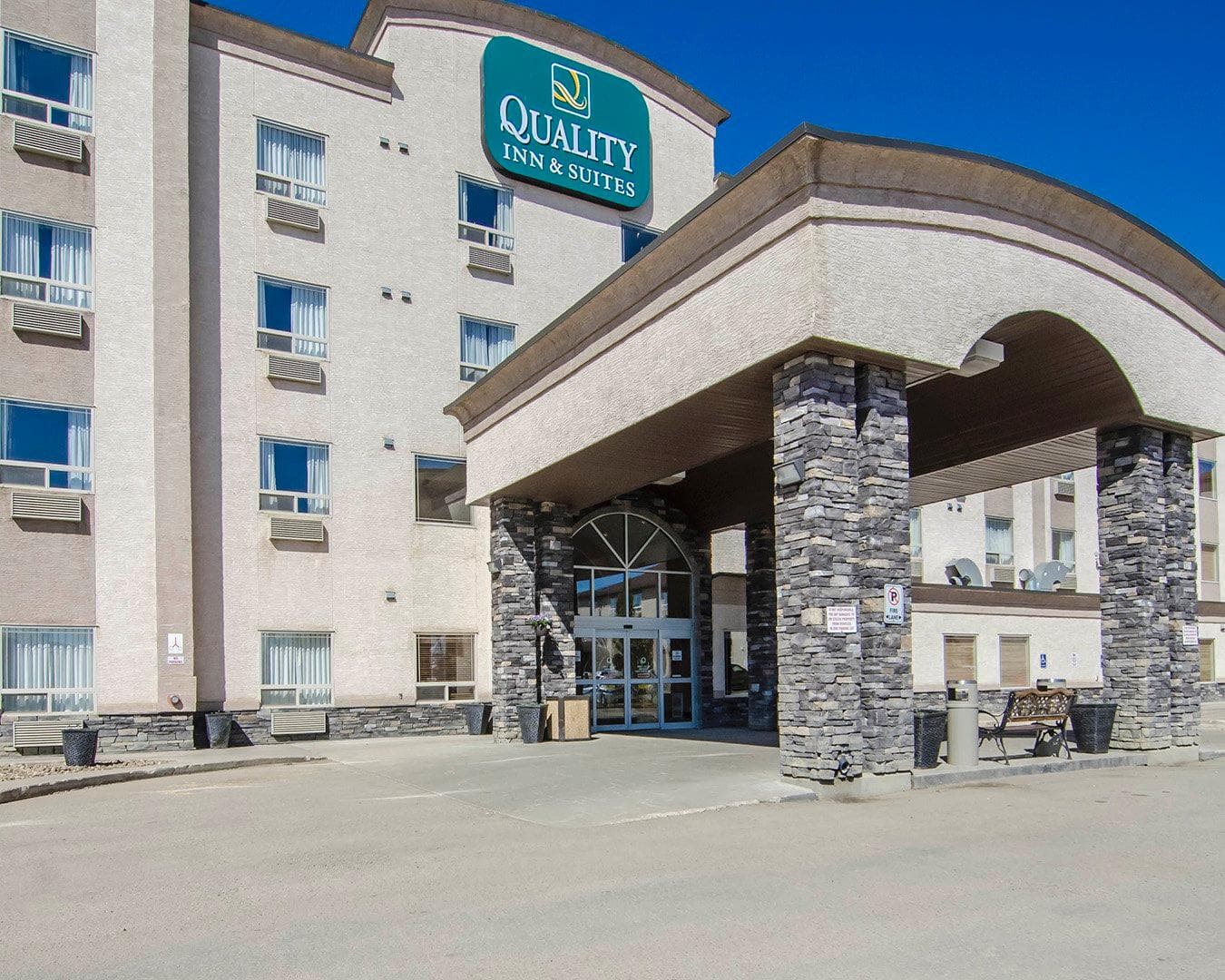 Quality Inn & Suites - Image 1