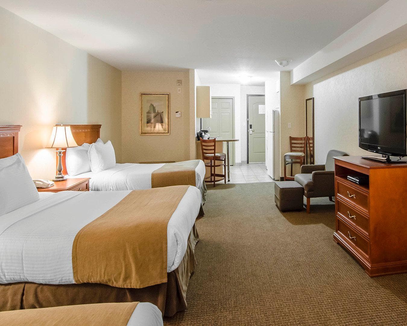 Quality Inn & Suites — 32