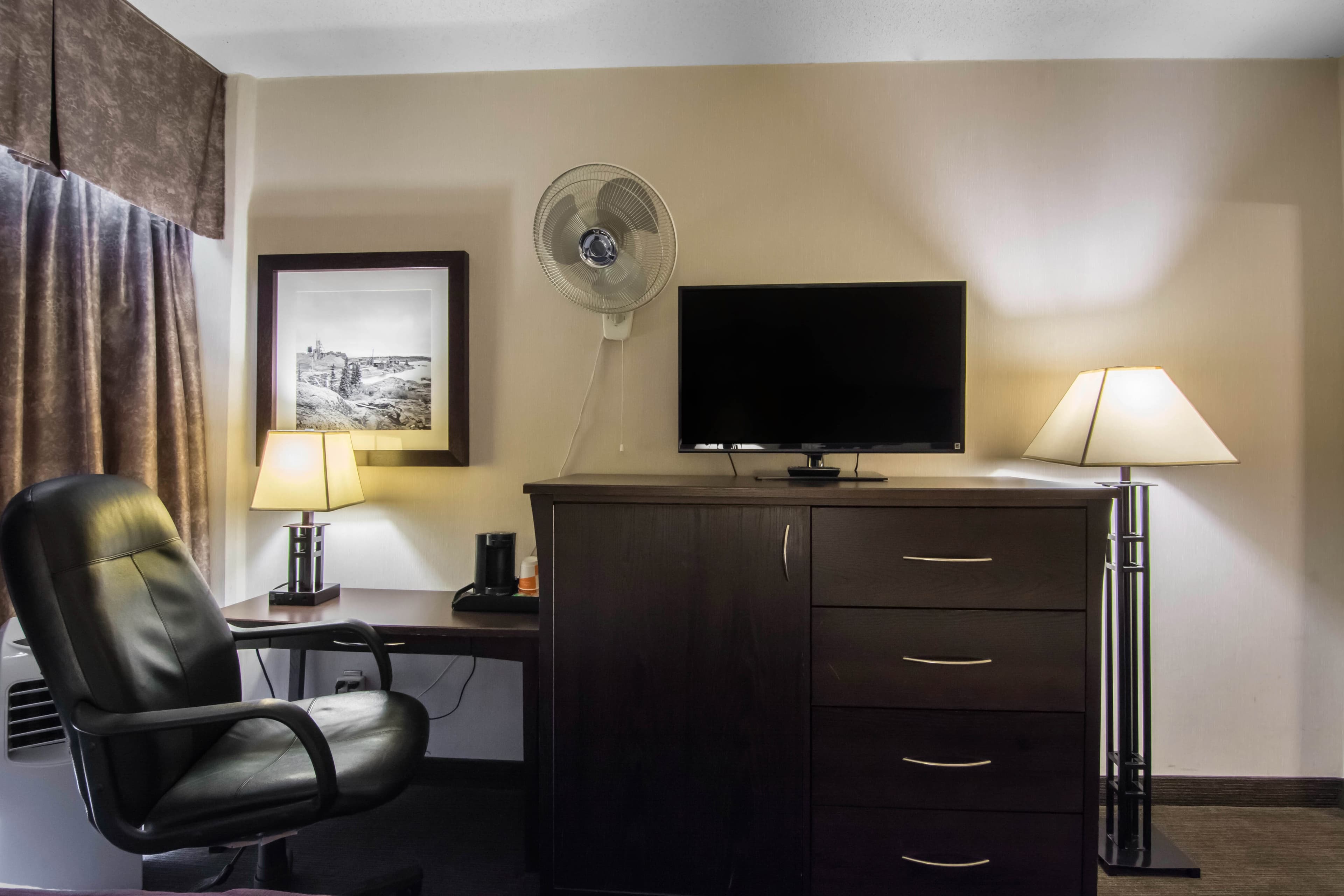 Quality Inn & Suites Yellowknife — 6
