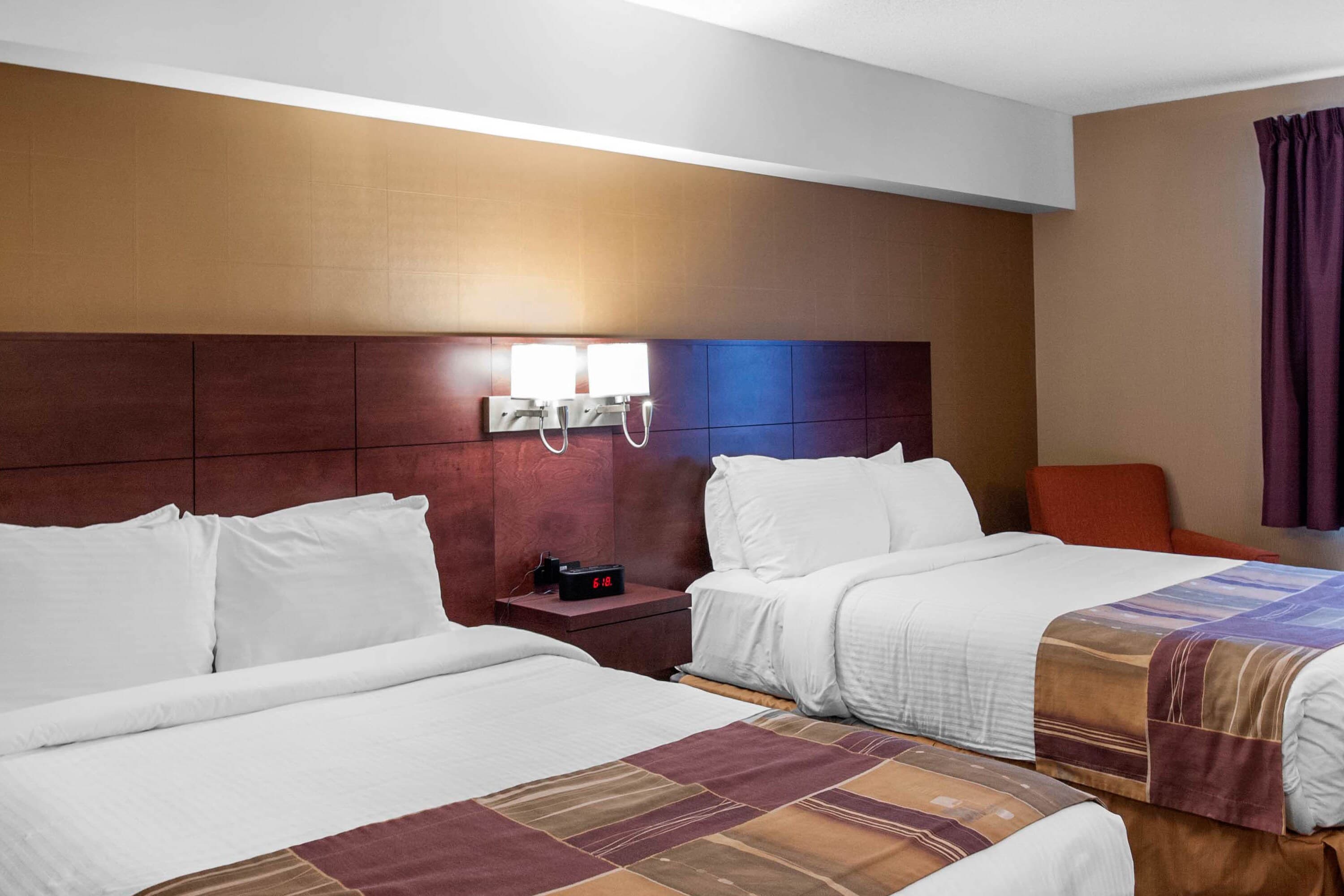 Quality Hotel & Suites — 8