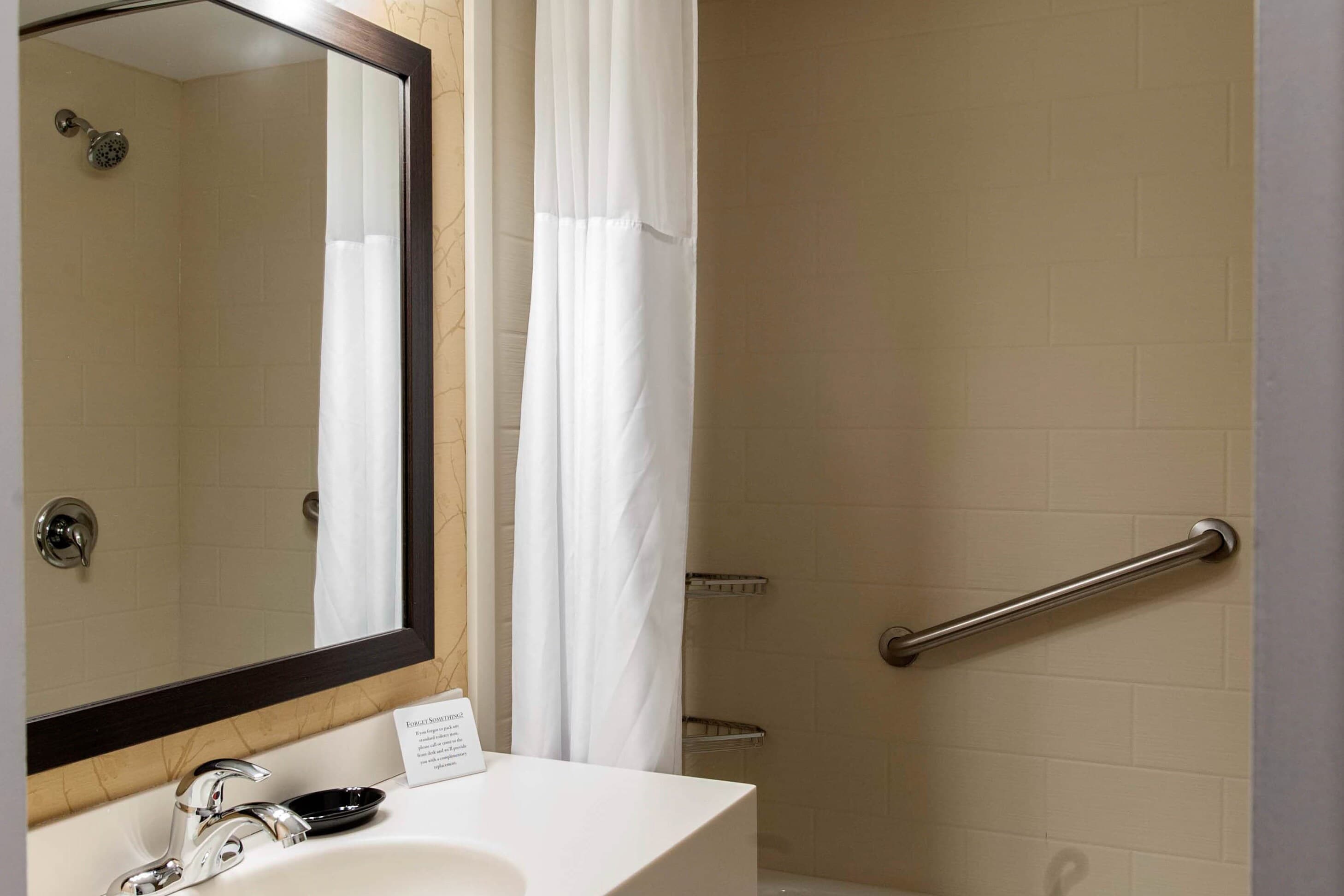 Quality Hotel & Suites — 22