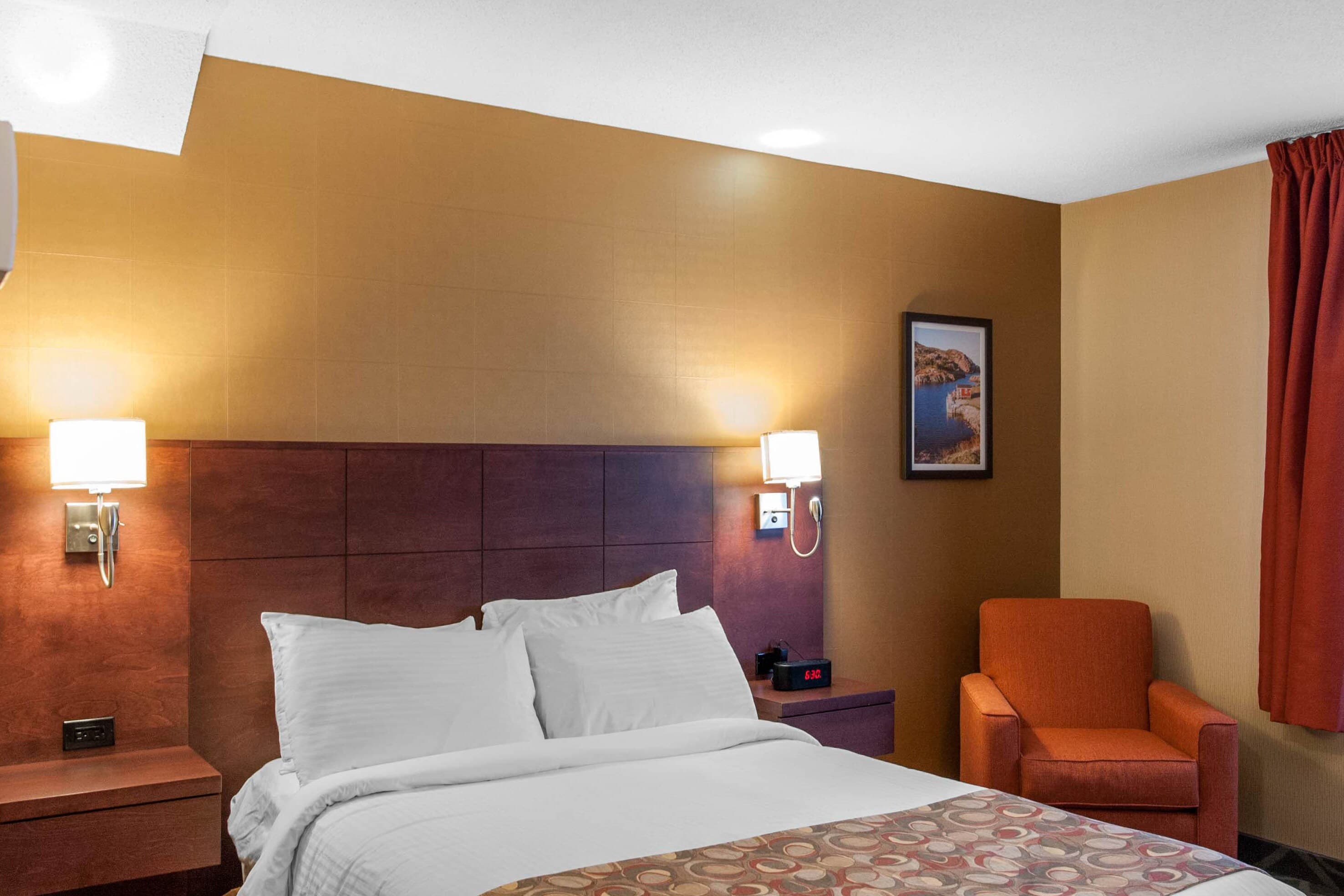 Quality Hotel & Suites — 38