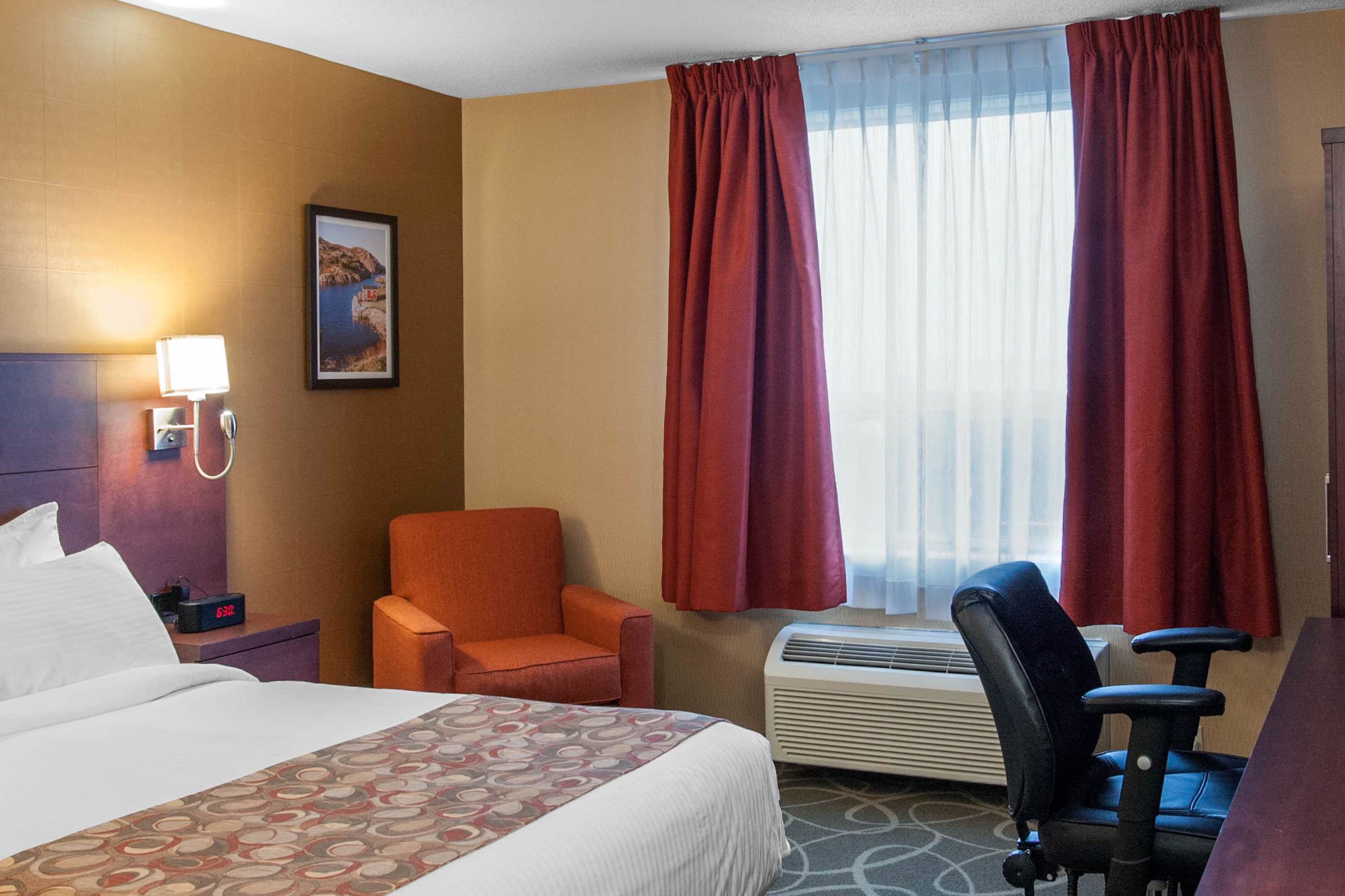 Quality Hotel & Suites — 40