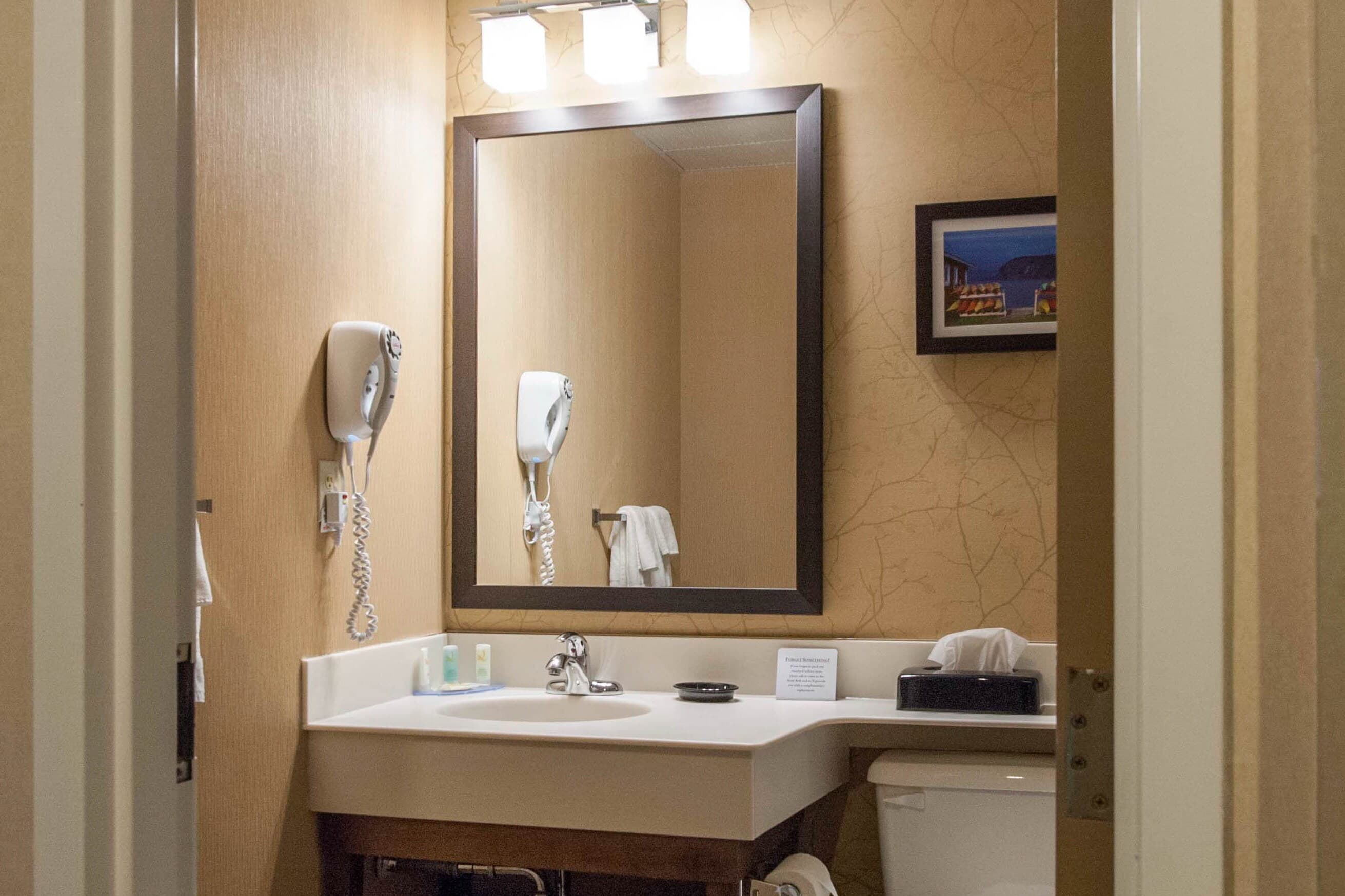 Quality Hotel & Suites — 29