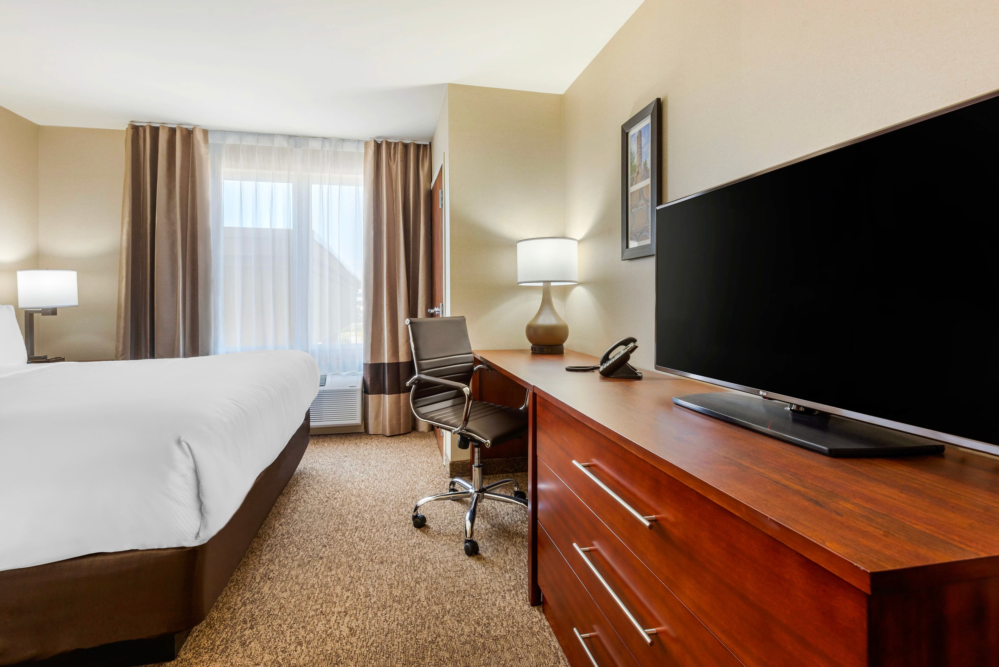 Comfort Inn & Suites — 15