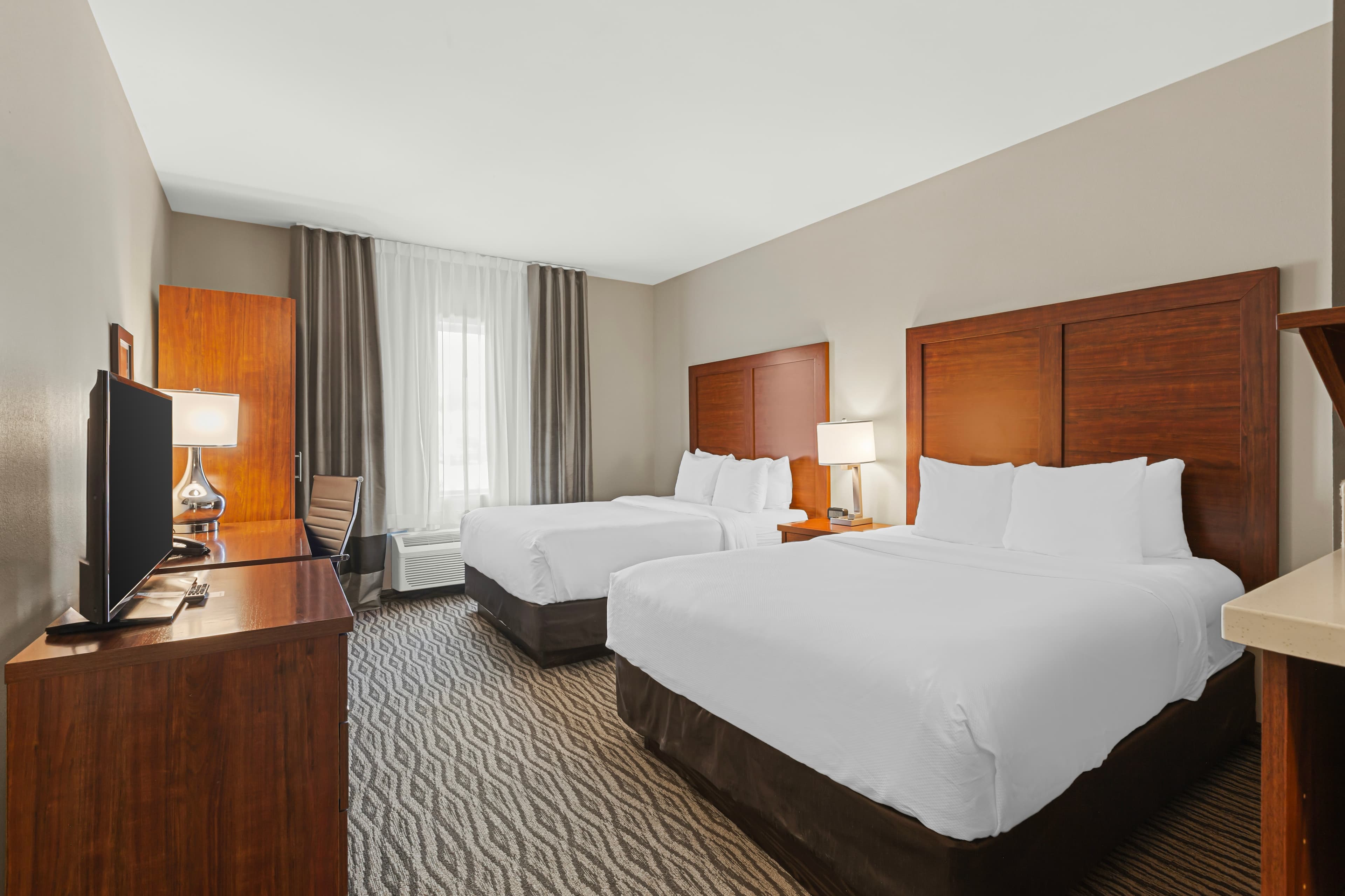 Comfort Inn & Suites — 12