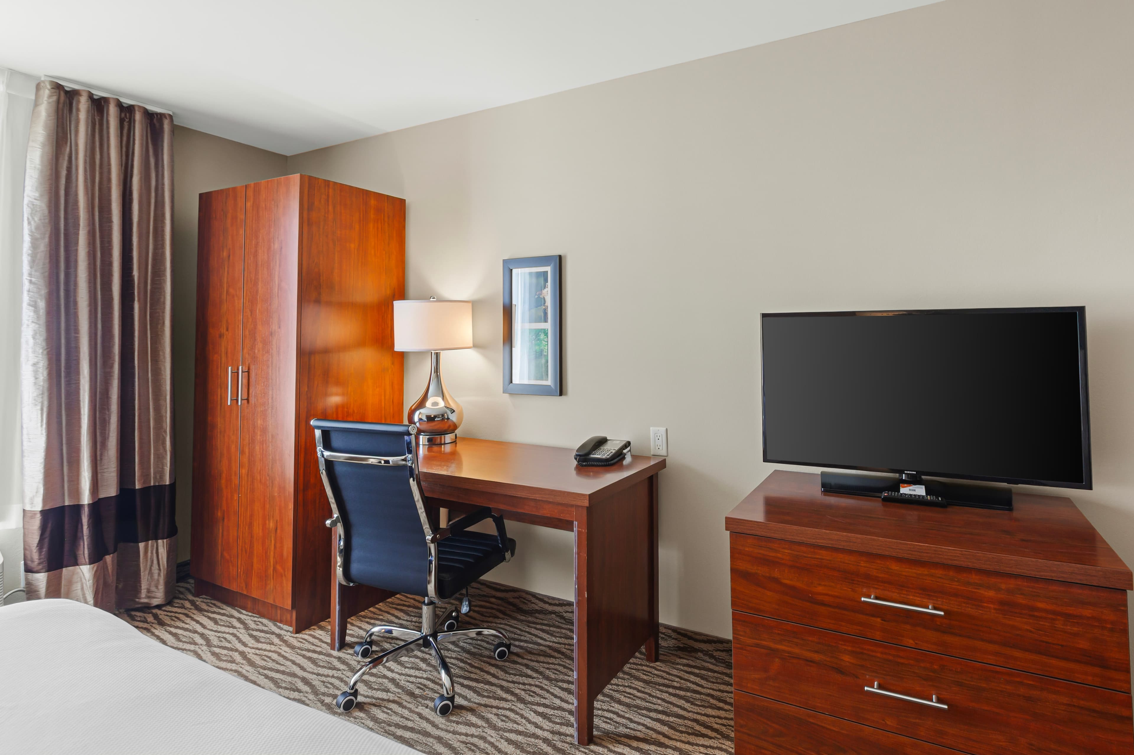 Comfort Inn & Suites — 15