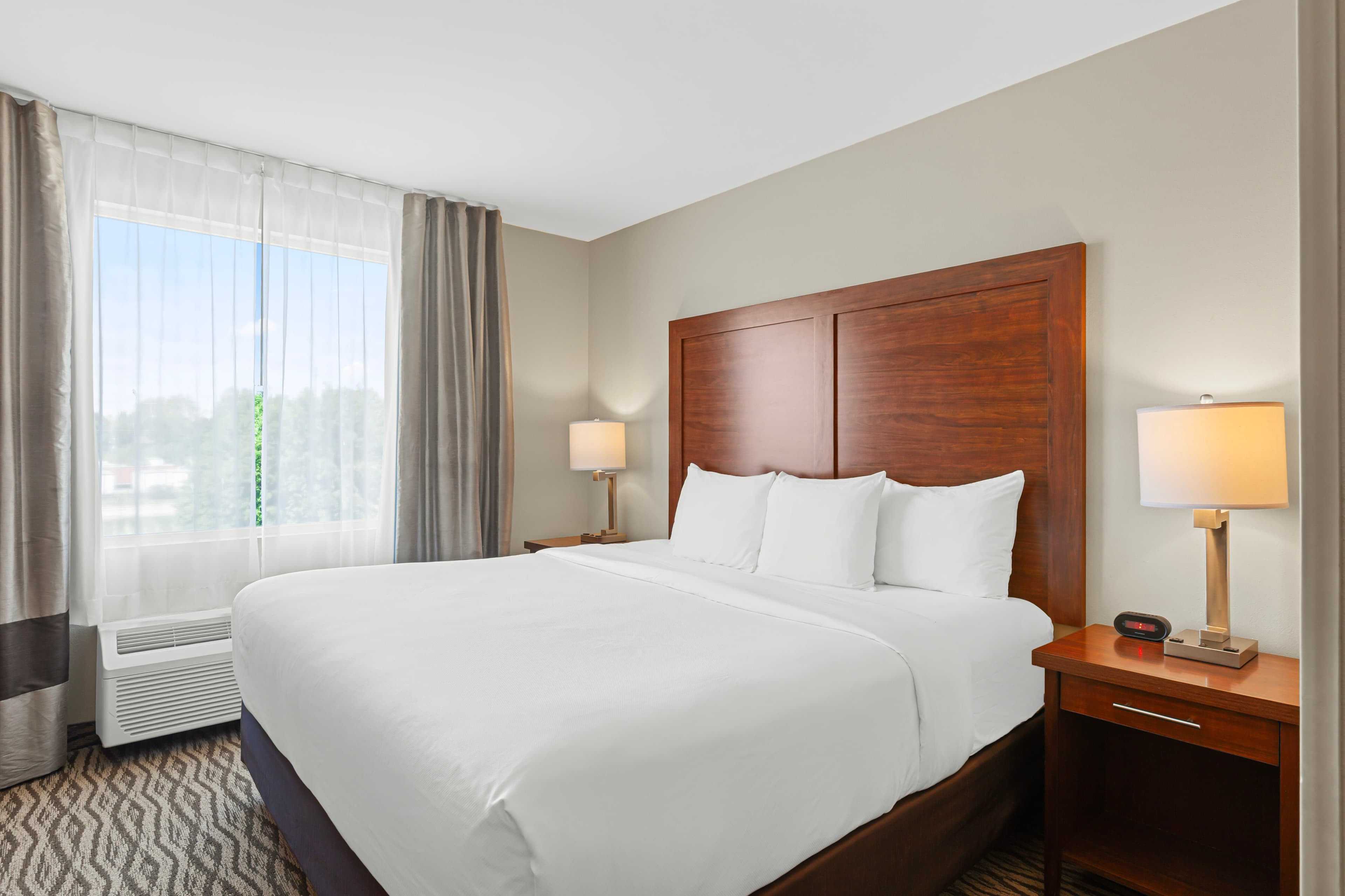 Comfort Inn & Suites — 20