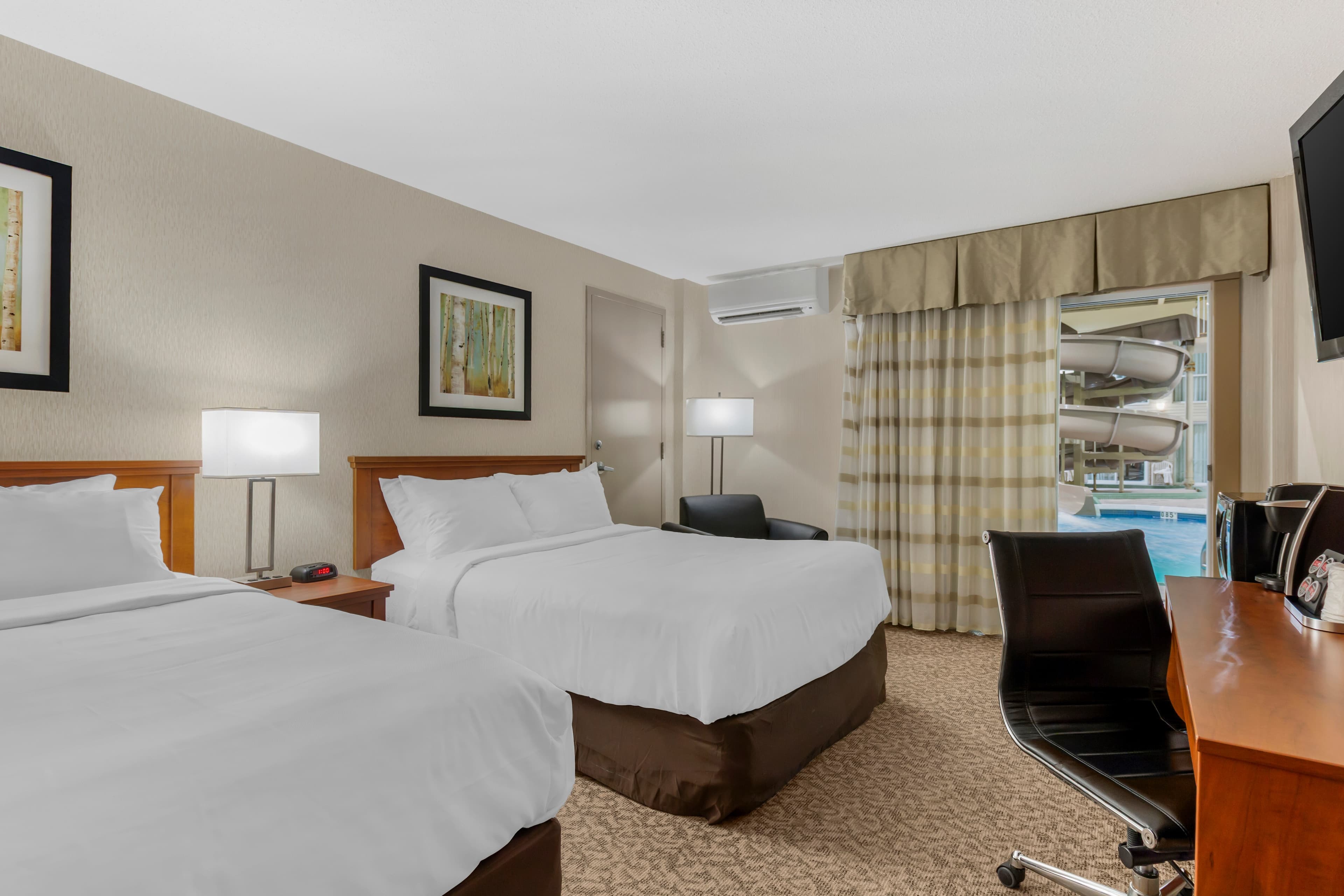 Clarion Hotel & Suites — 8