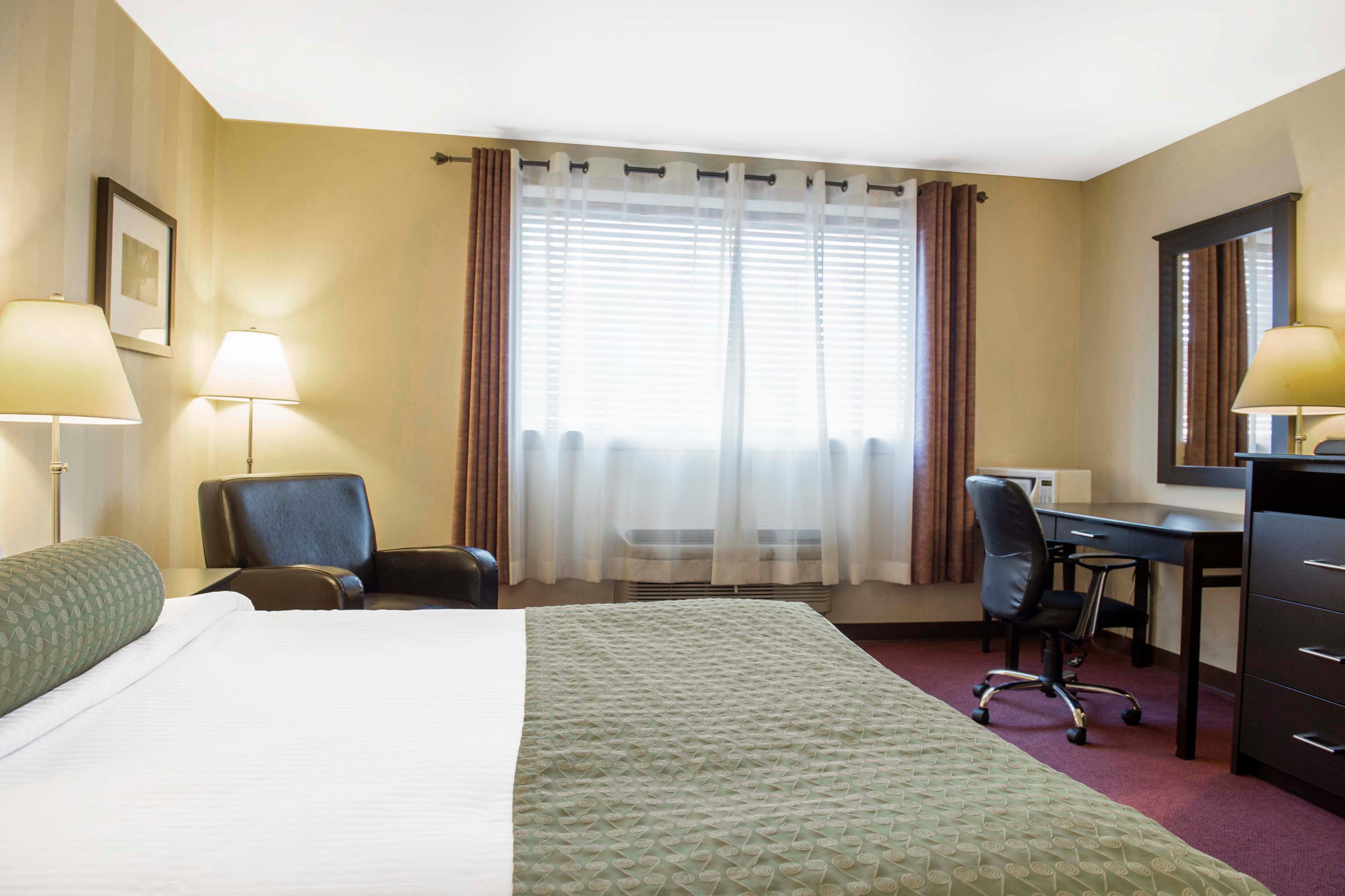 Quality Inn & Conference Centre — 8
