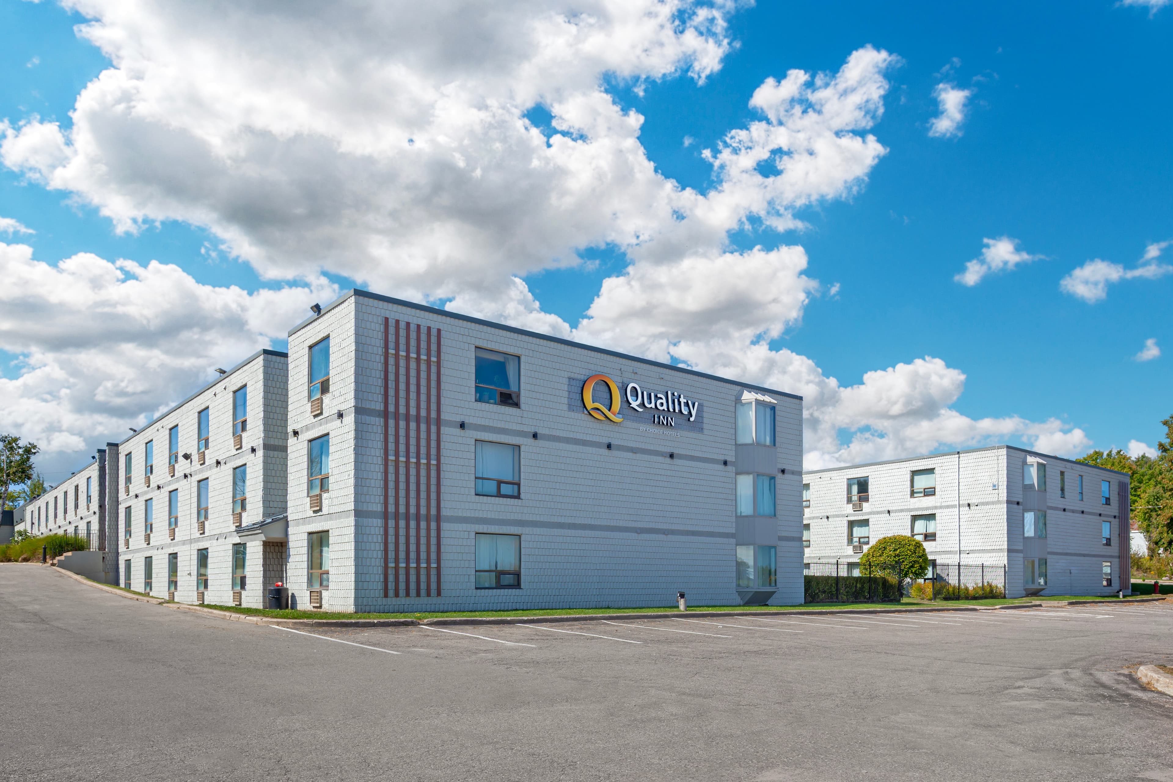 Quality Inn & Conference Centre - Image 1
