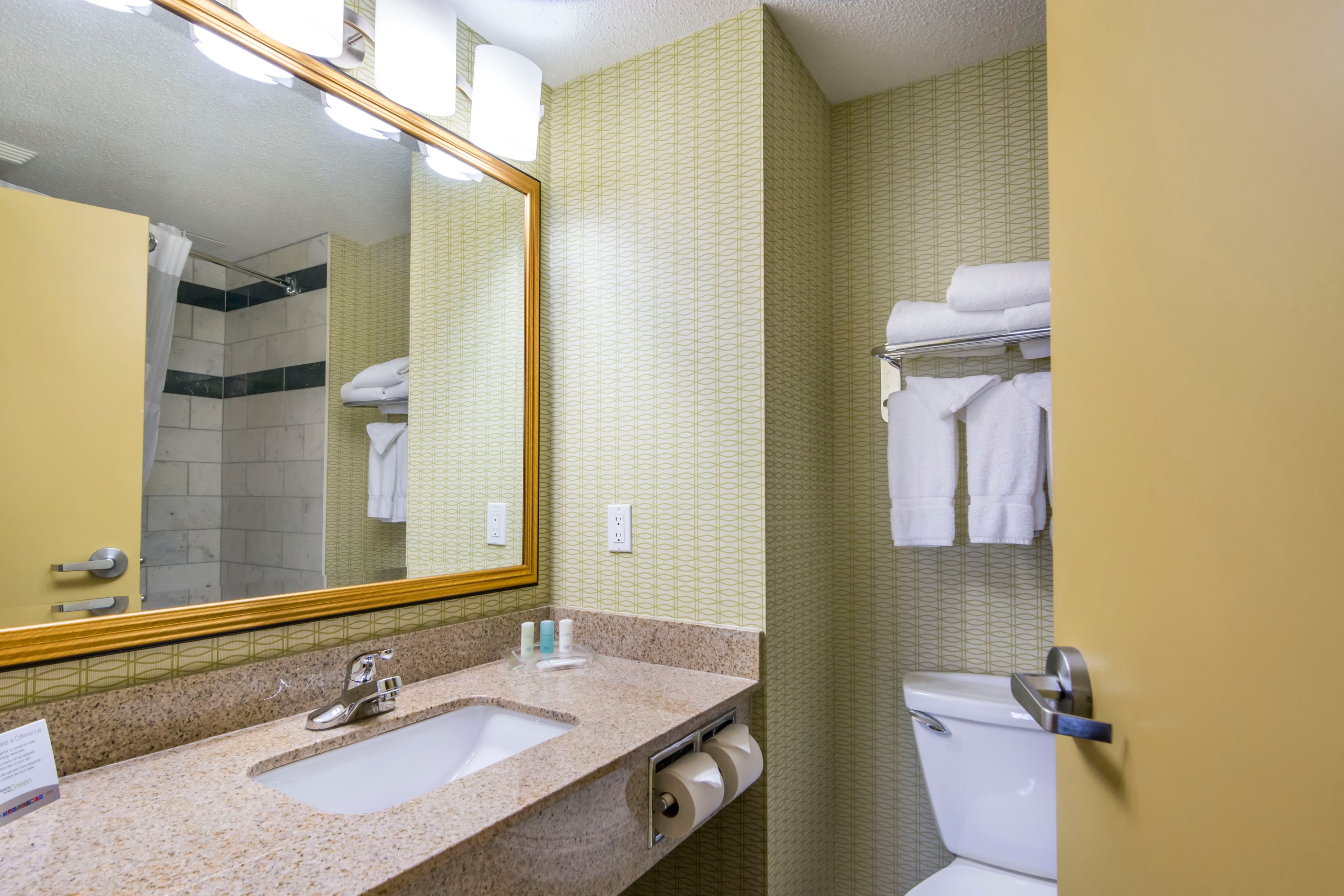 Clarion Hotel & Conference Centre — 7