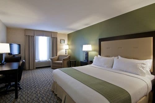 Clarion Hotel & Conference Centre - Image 4