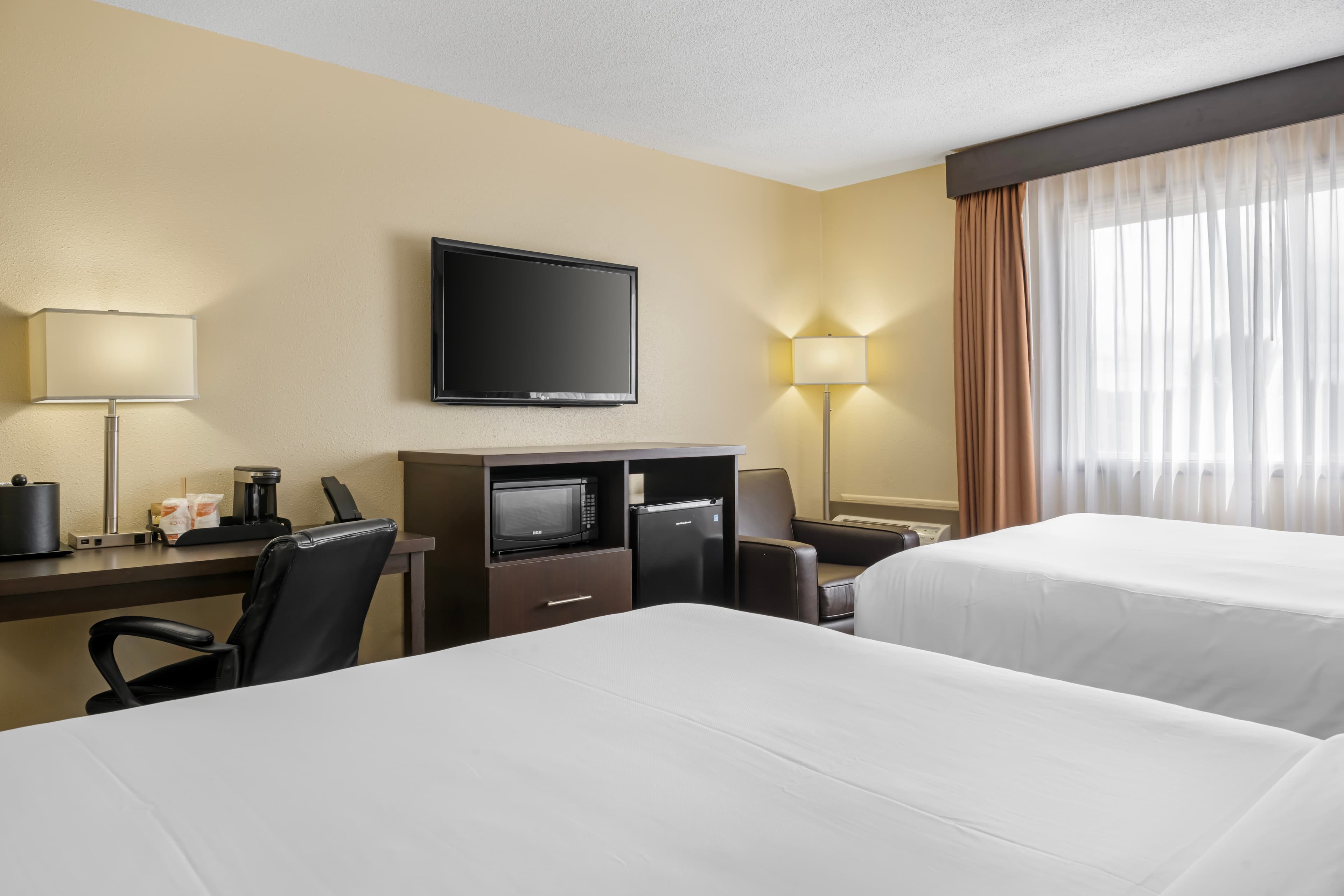 Quality Inn & Suites — 12