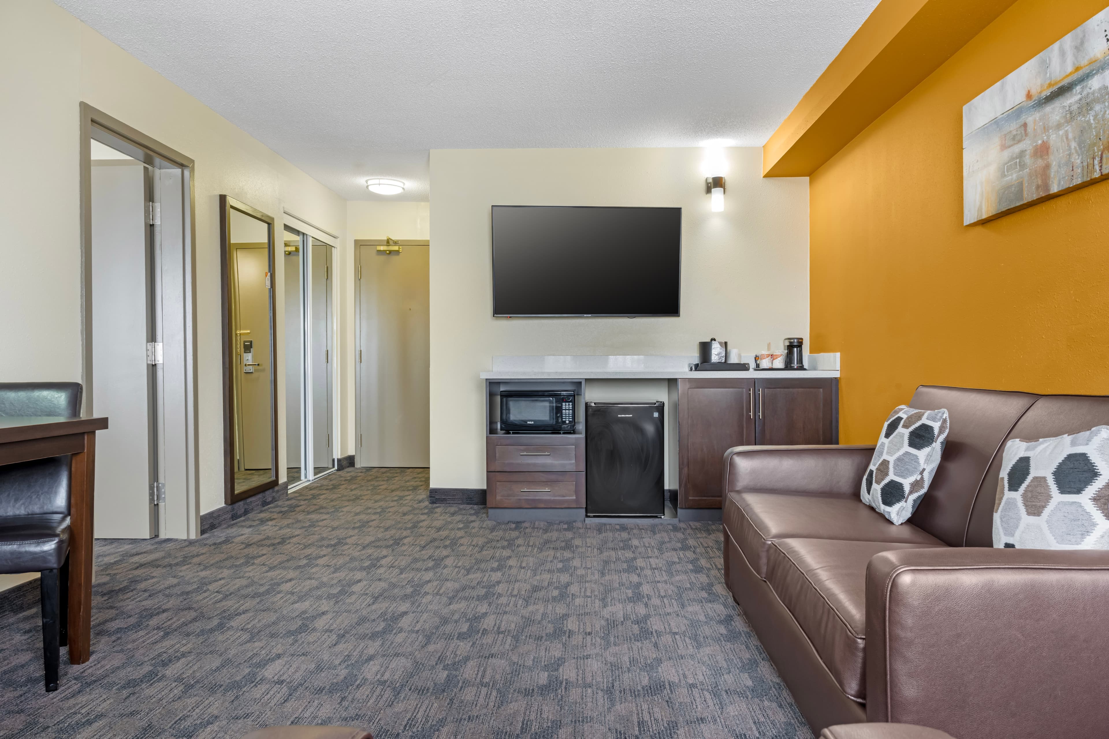 Quality Inn & Suites — 18