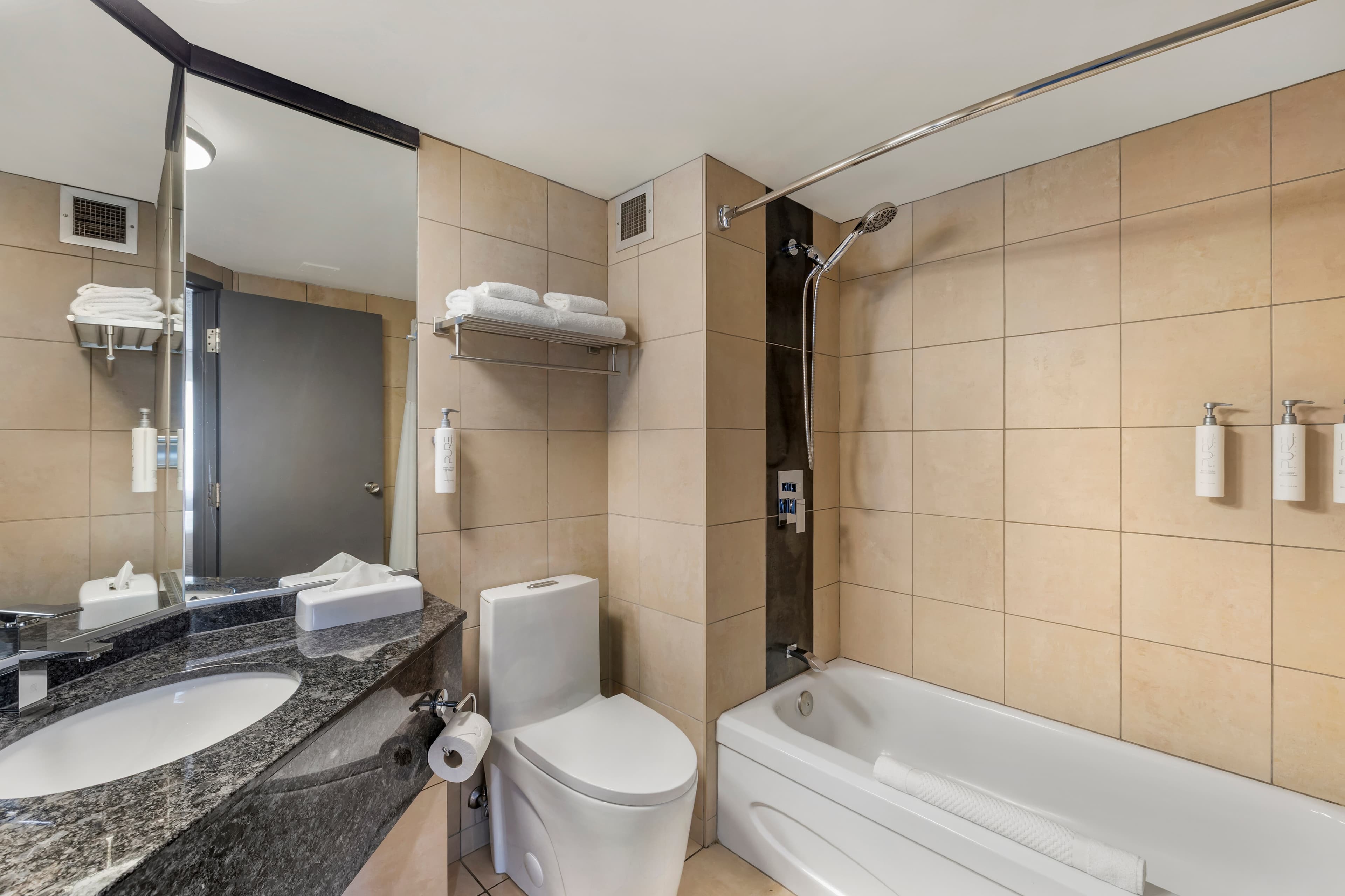 Hotel Quartier, an Ascend Collection Hotel — 9