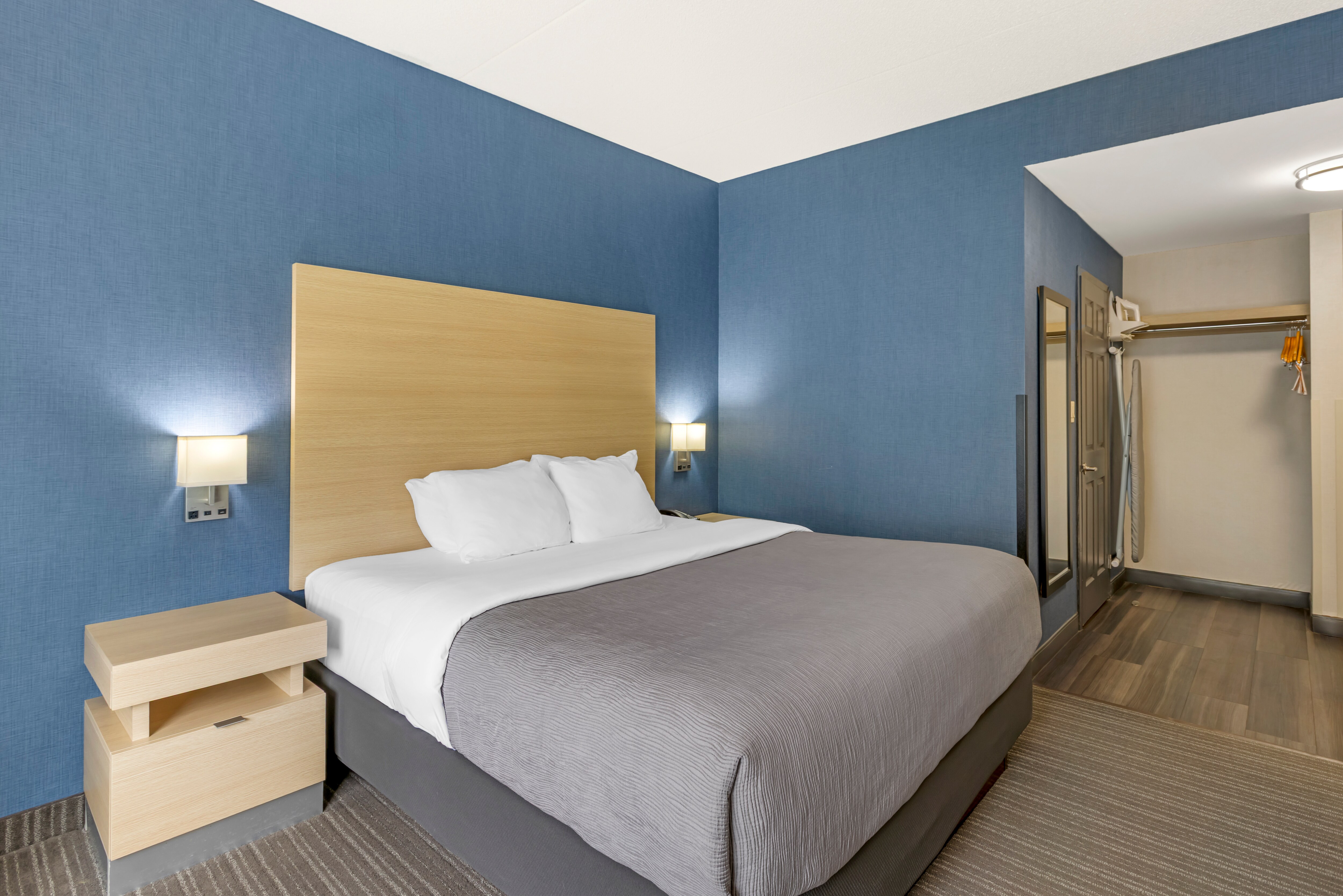 Quality Inn & Suites - Image 3