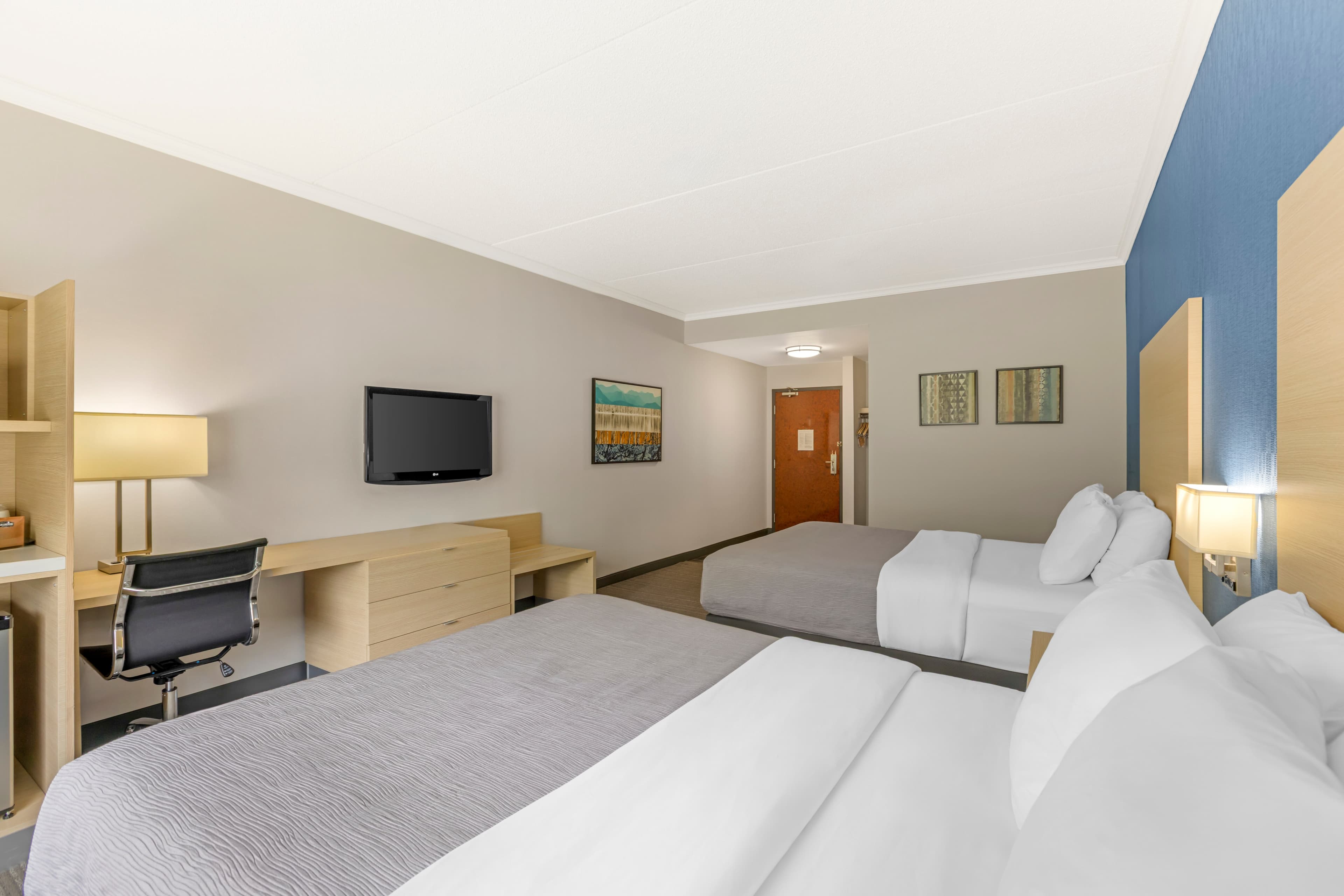 Quality Inn & Suites — 14