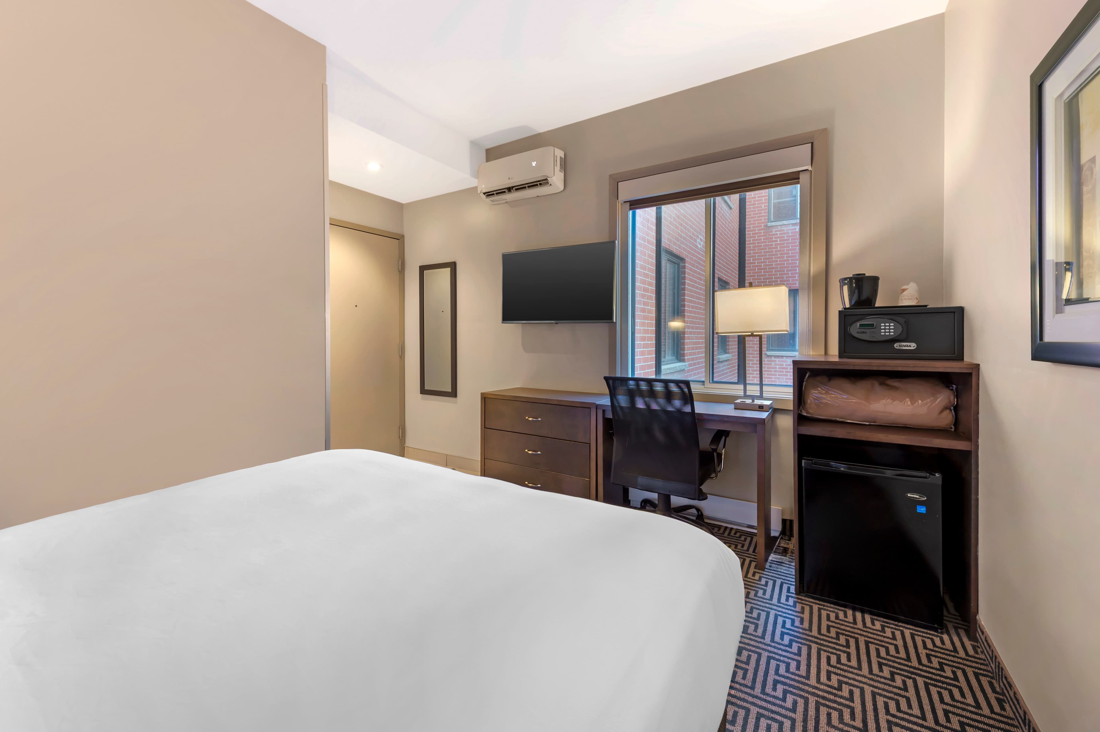 Quality Inn Centre-Ville — 12