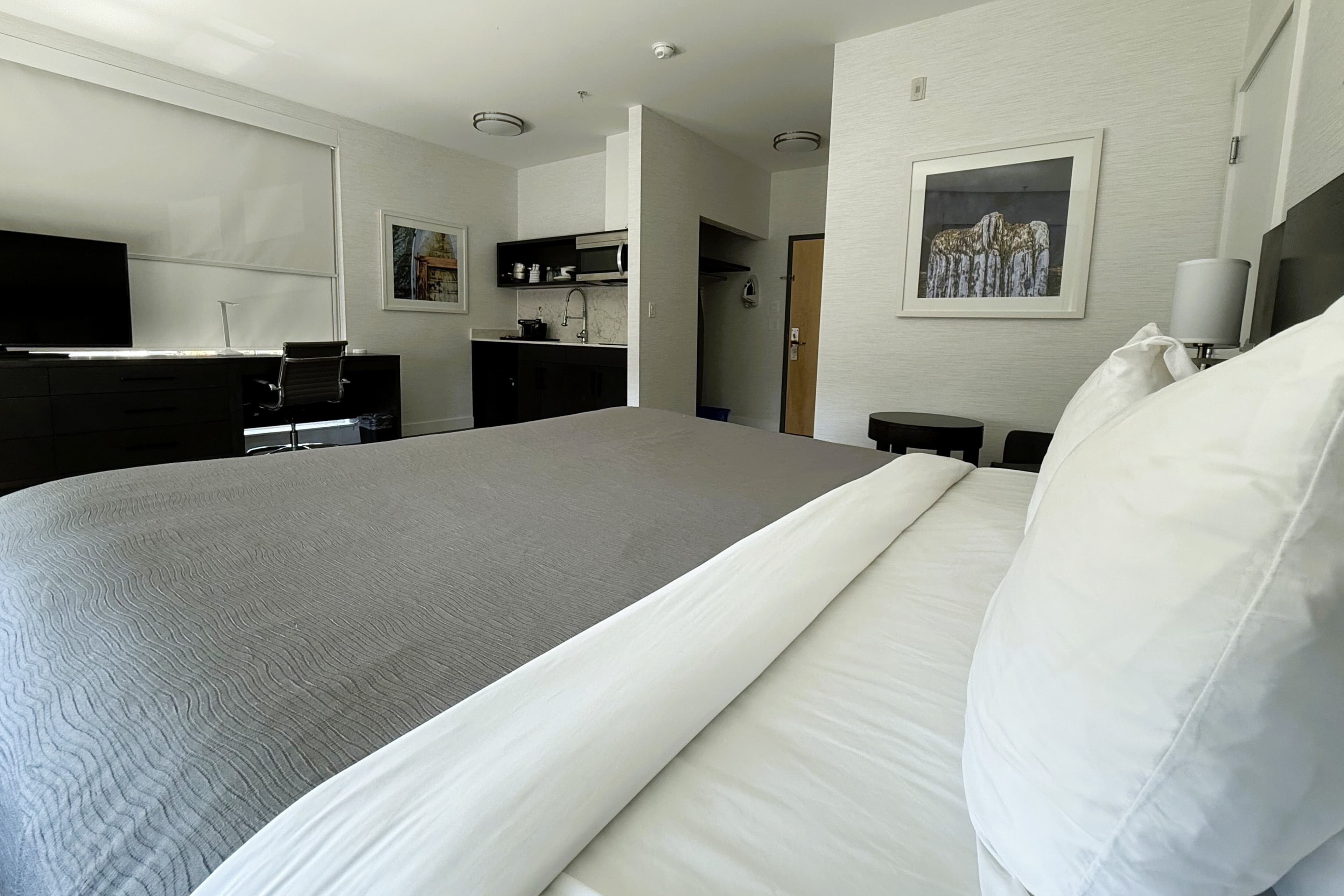 Quality Inn - Image 4
