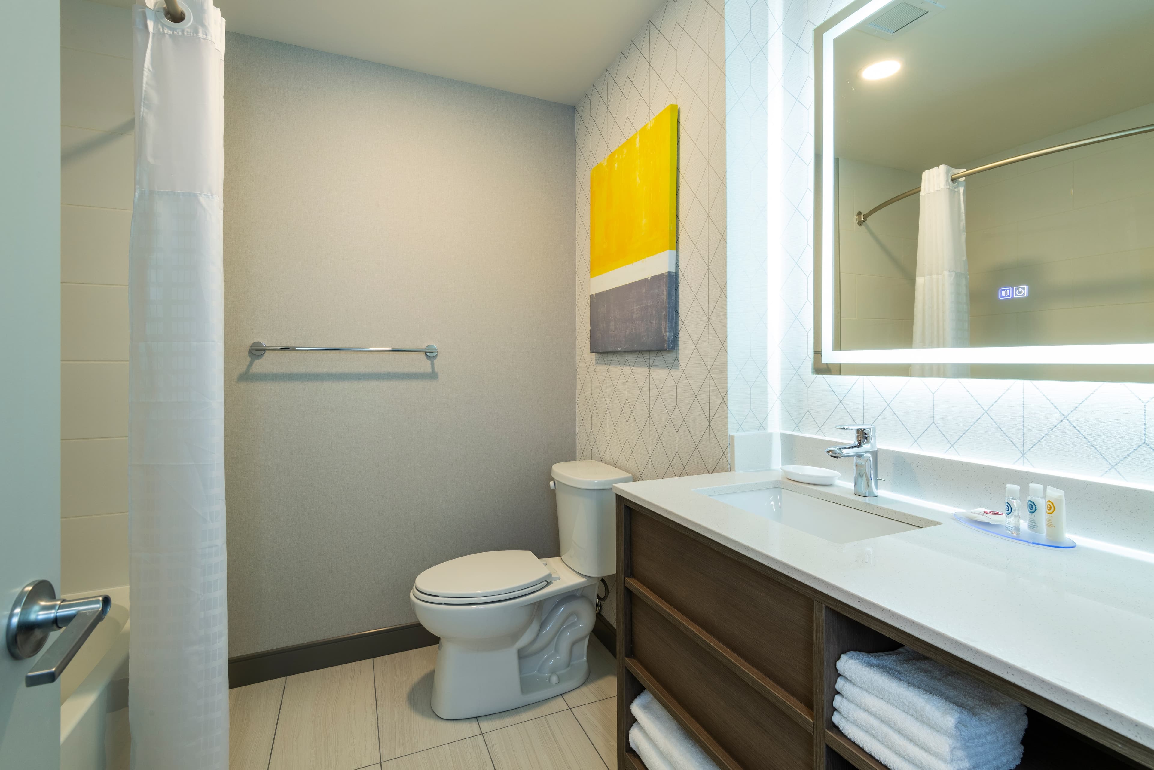 Comfort Inn & Suites — 9