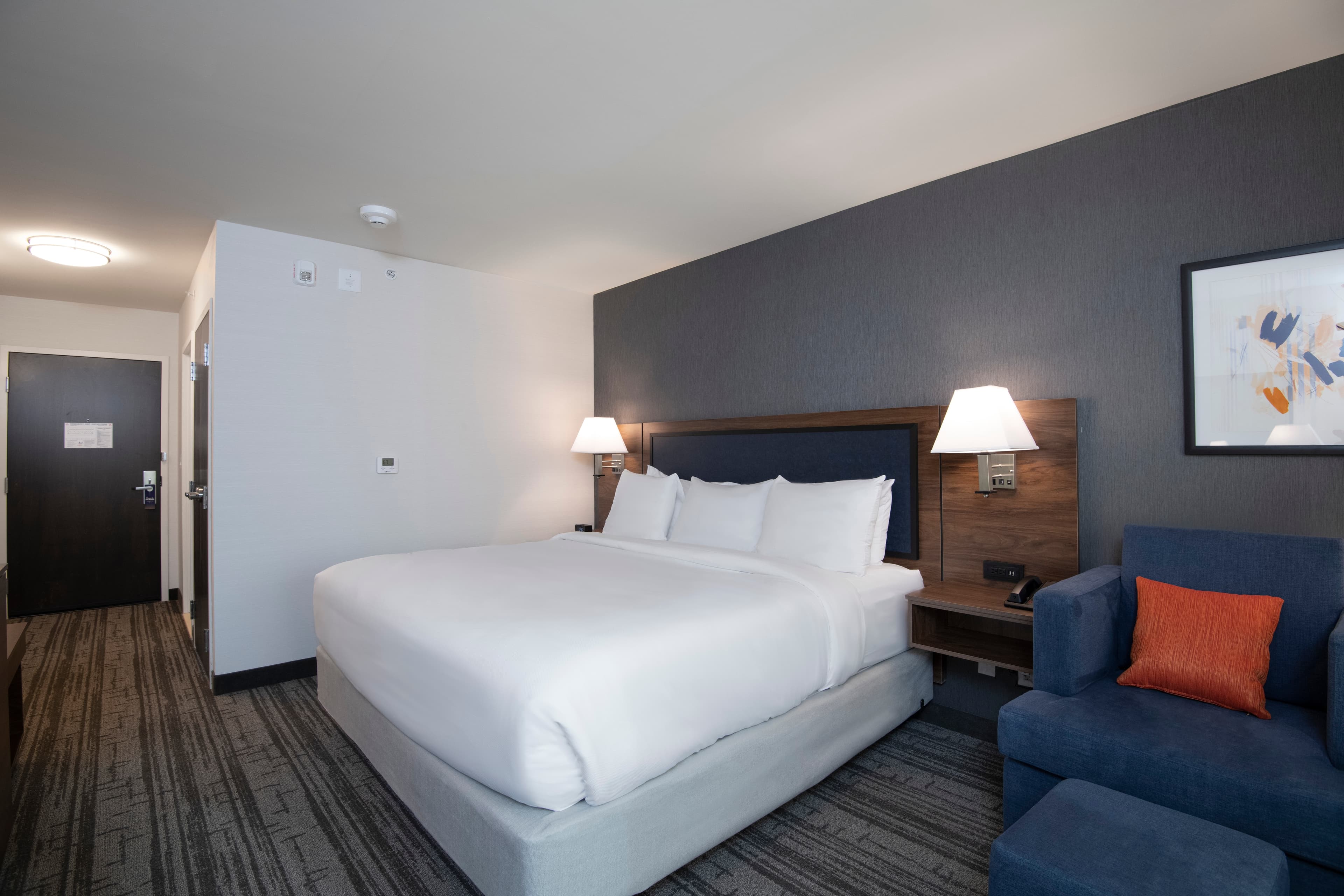 Comfort Inn & Suites — 6