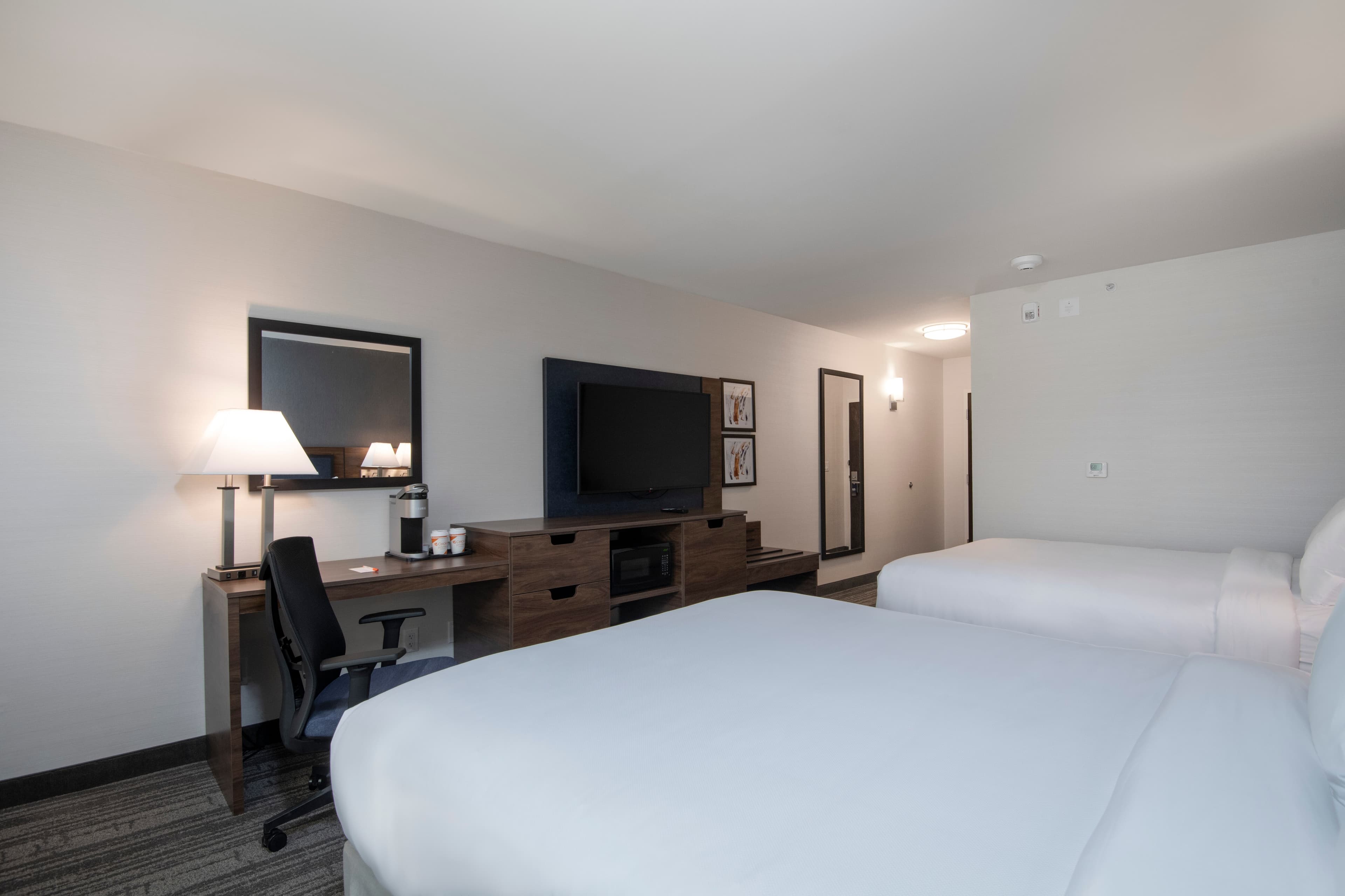 Comfort Inn & Suites — 11