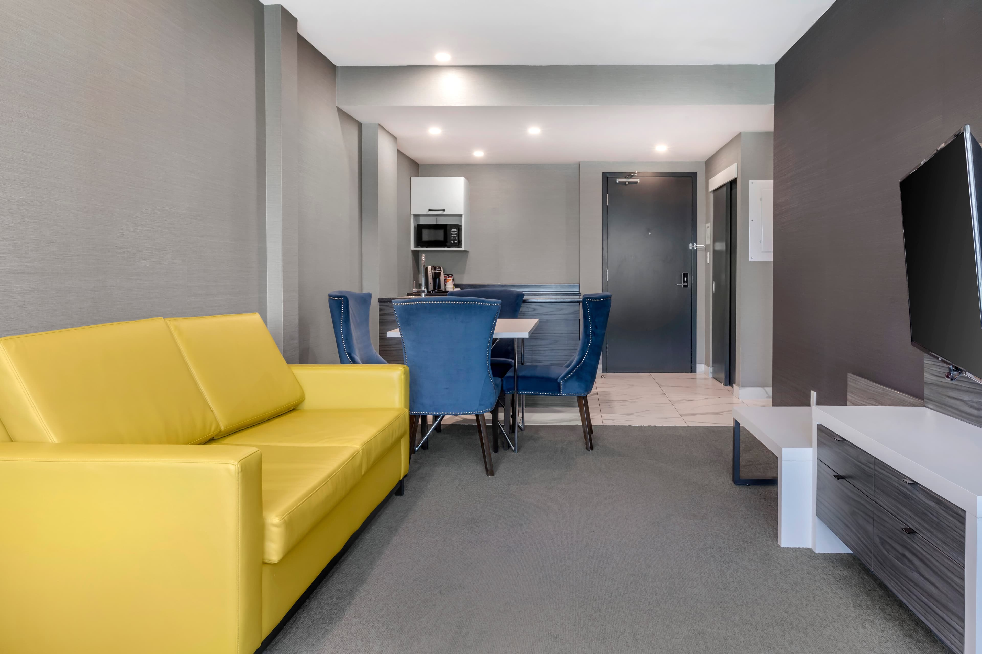 Quality Inn & Suites — 23