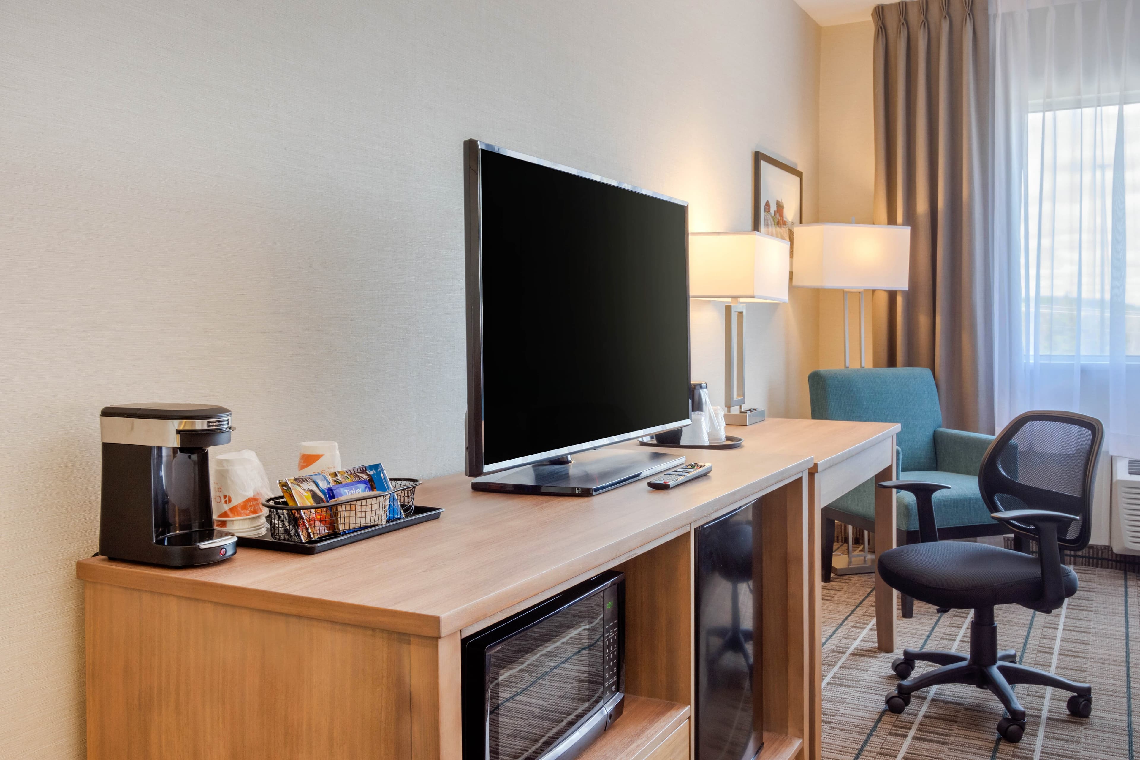 Quality Hotel — 25
