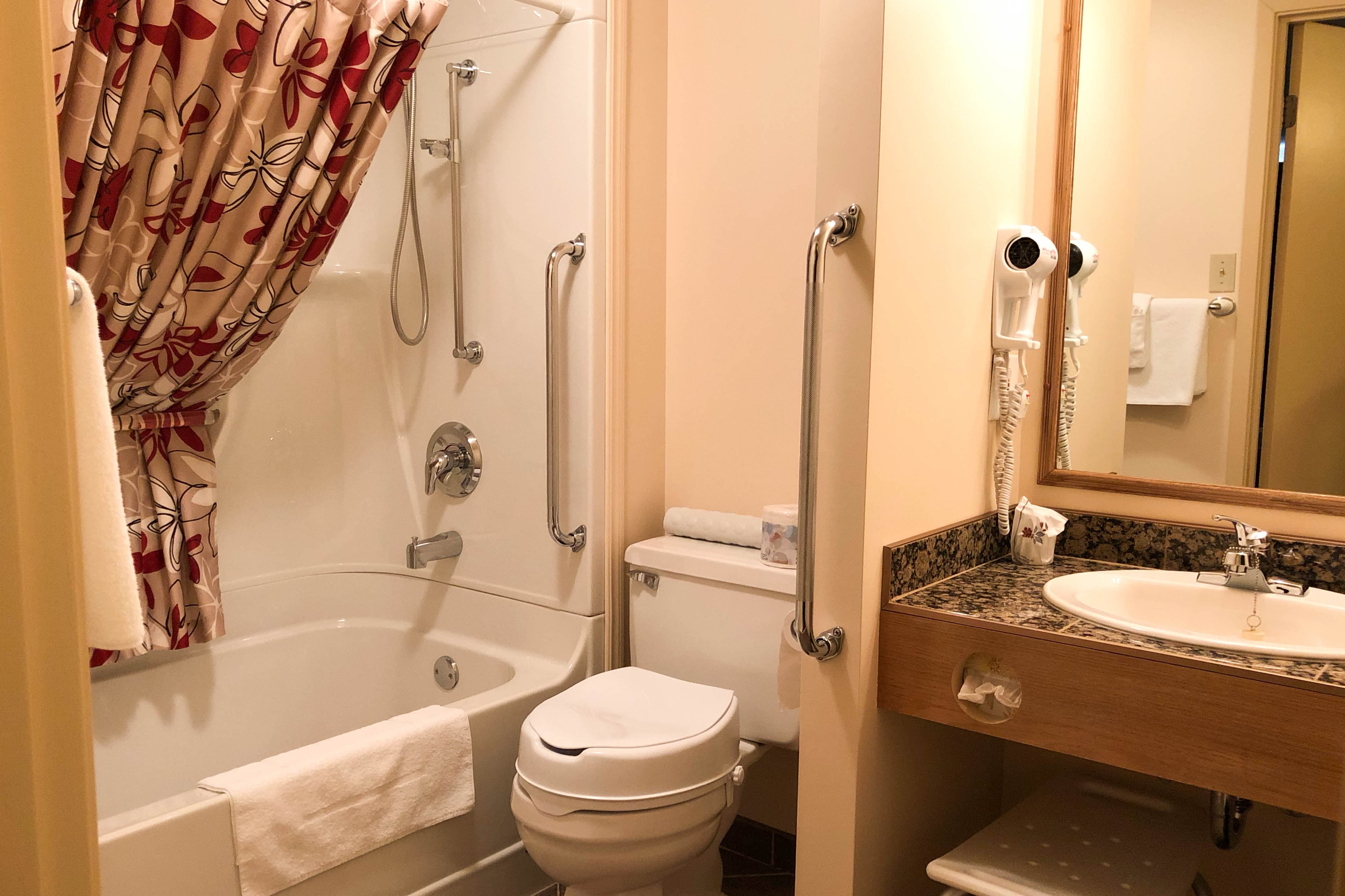 Rodeway Inn - Image 3