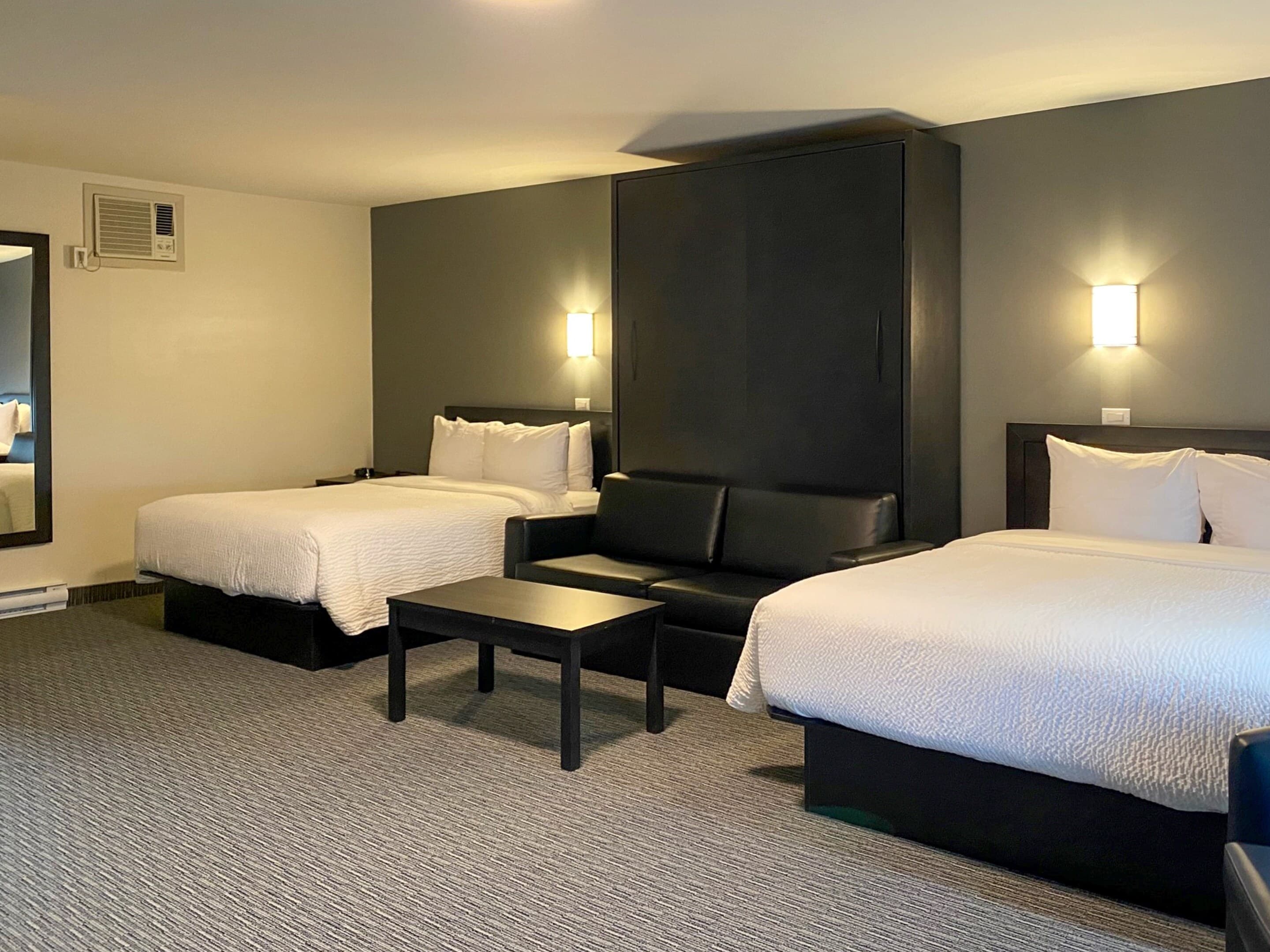 Rodeway Inn — 35