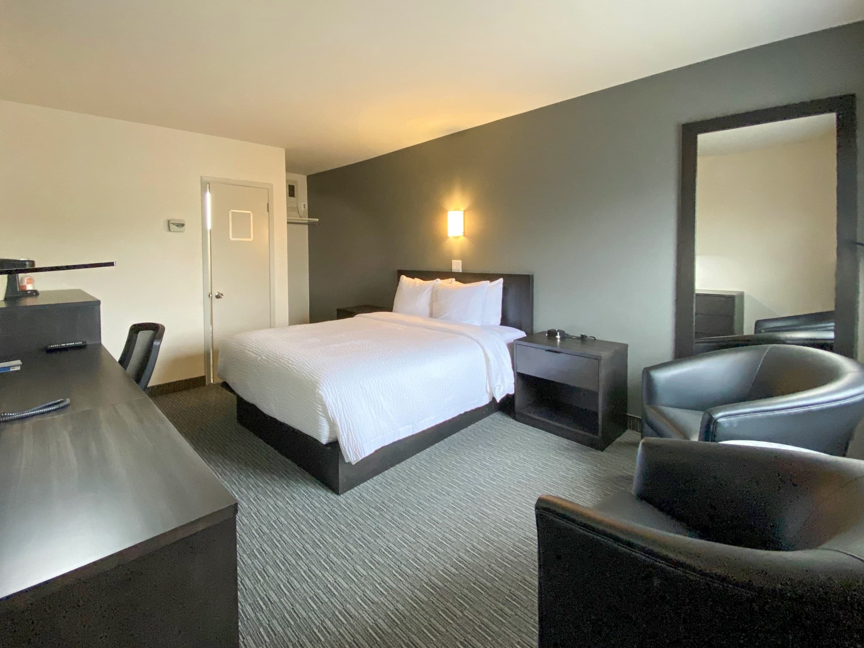 Rodeway Inn — 24