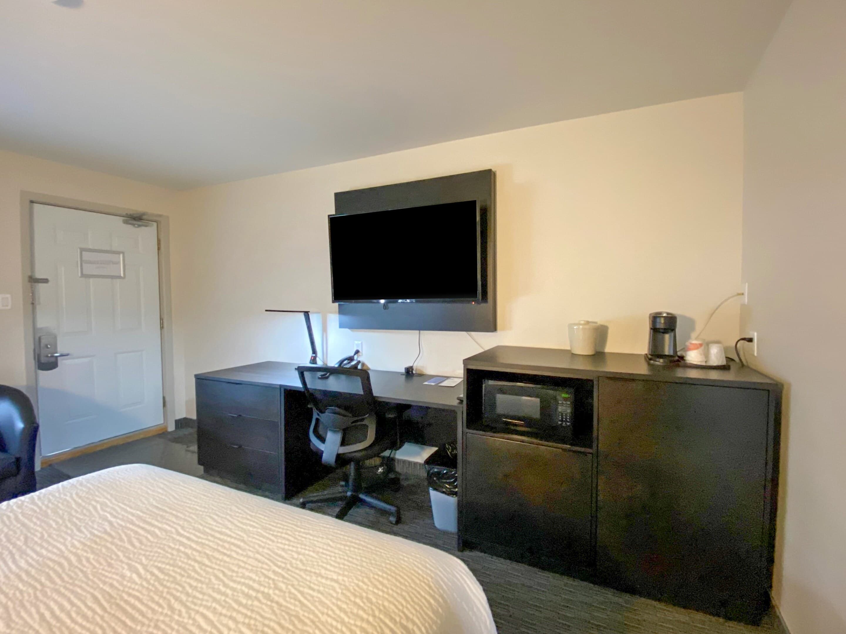 Rodeway Inn — 27